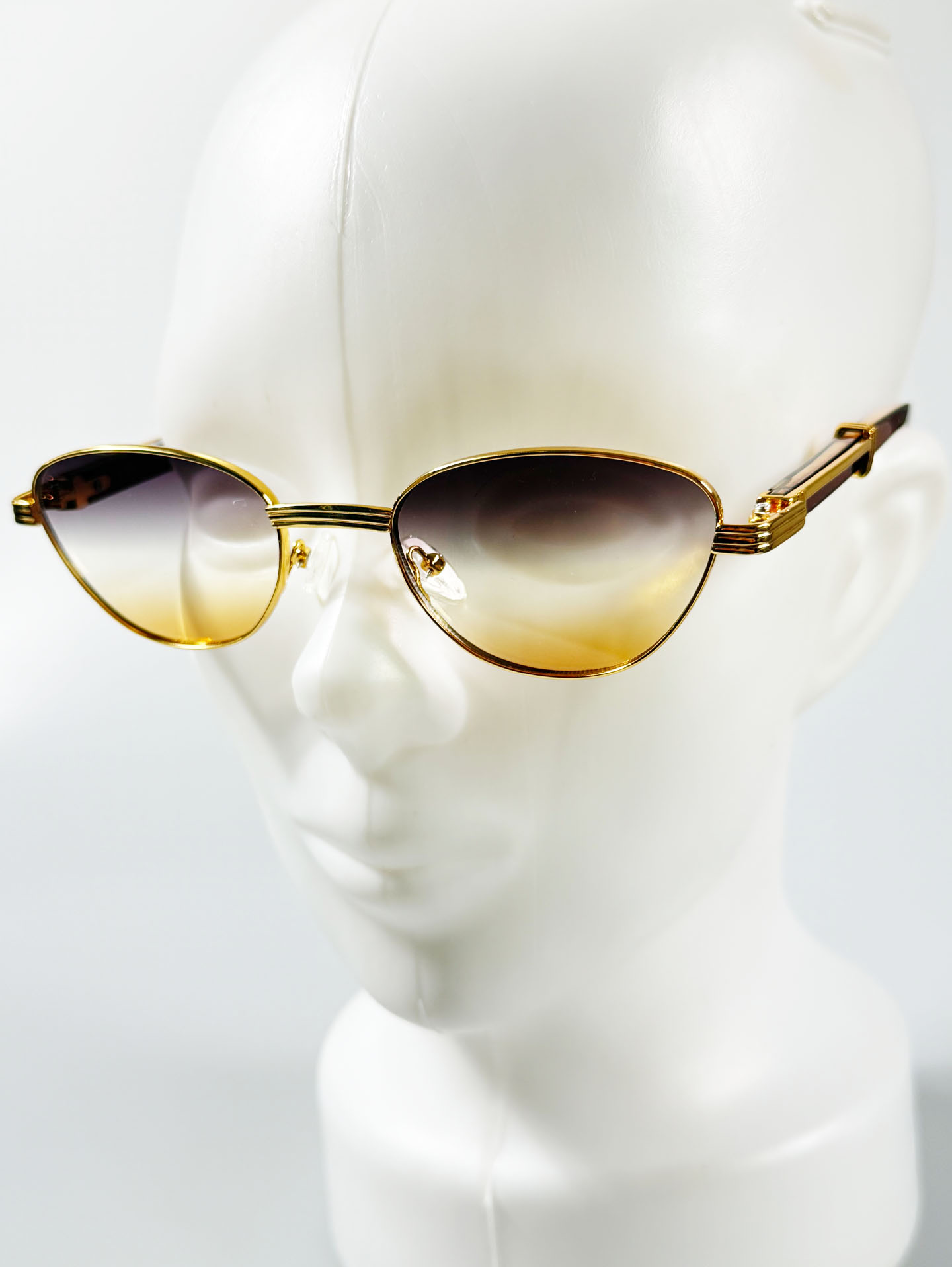 Gold Slim Oval Metal Frame Gradient Tint Sunglasses