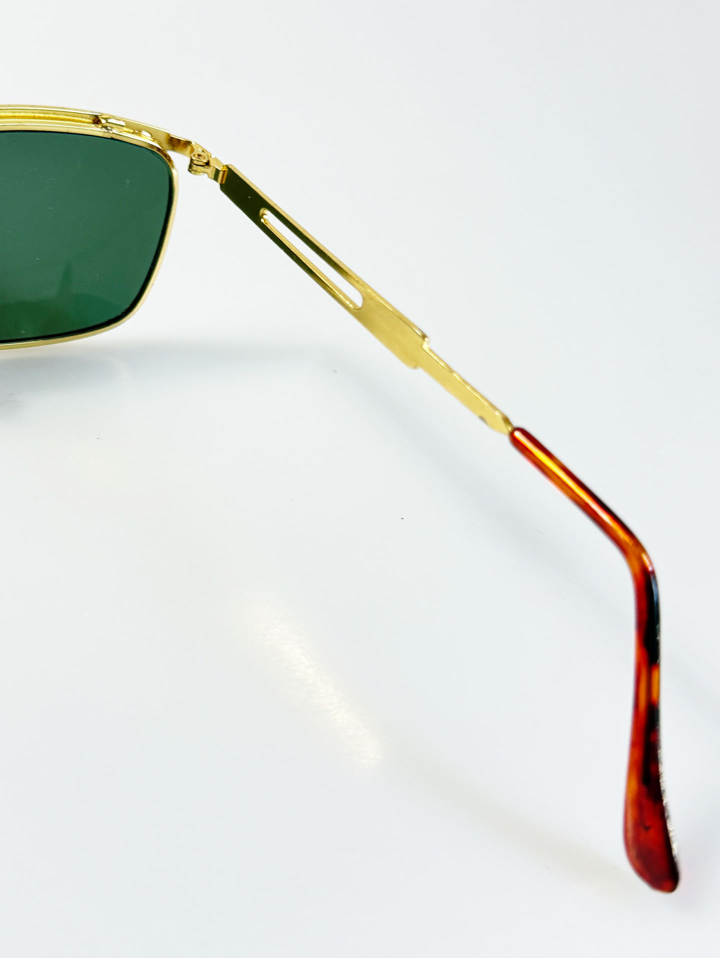 90's European Gold Metal Slim Square Sunglasses