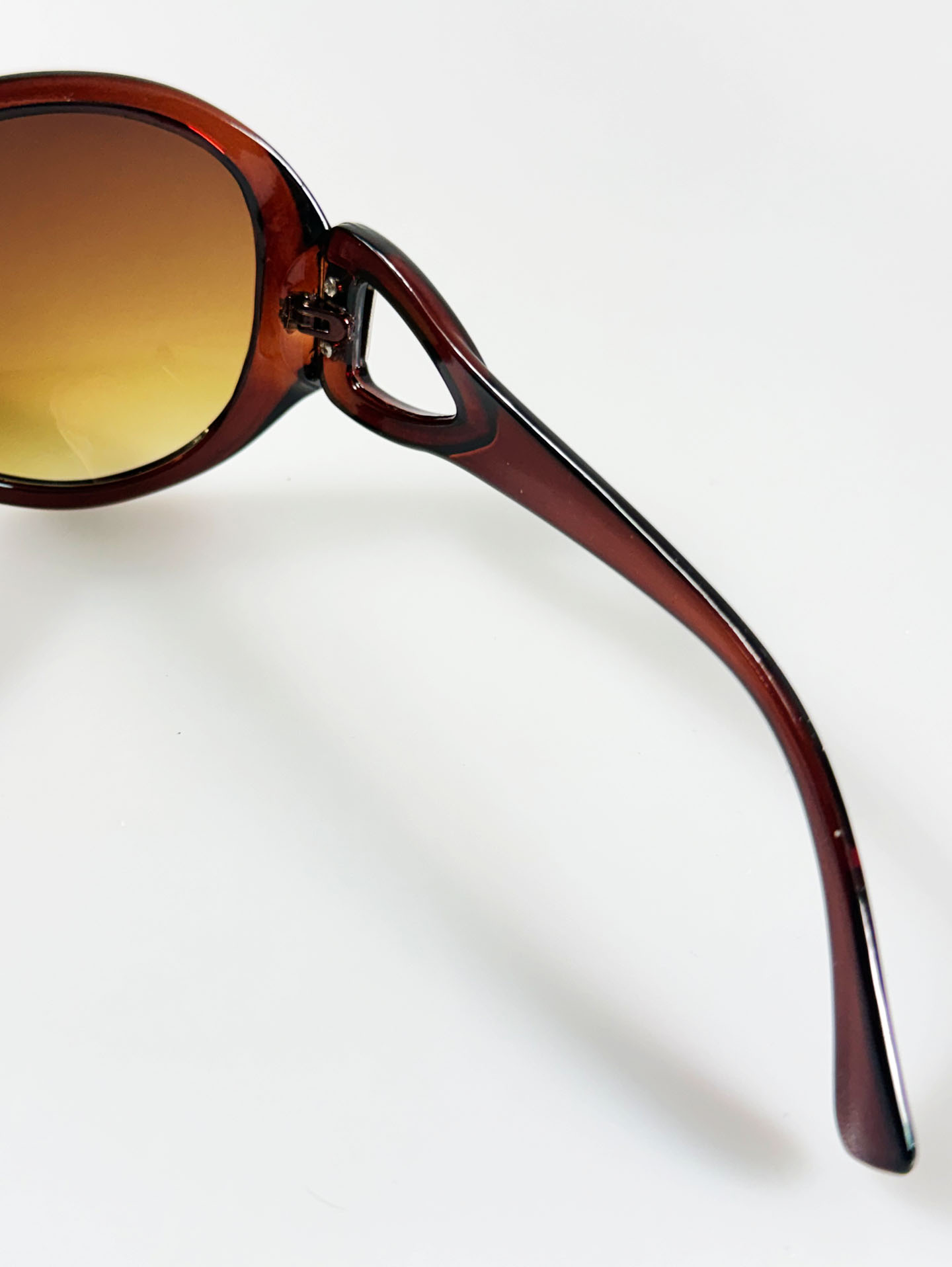 Oversized Brown Bold Oval Tint Sunglasses
