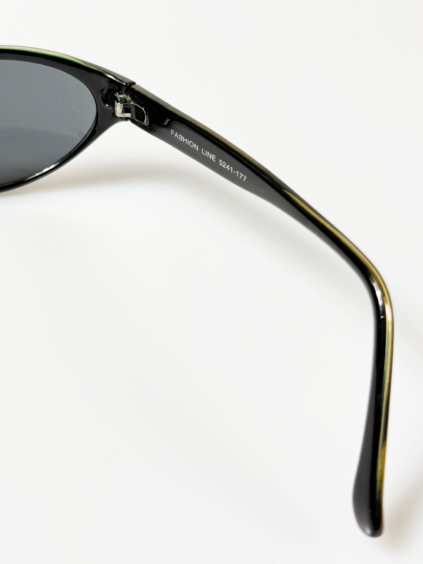 90's FASHION LINE Dark Green Bold Oval Sunglasses