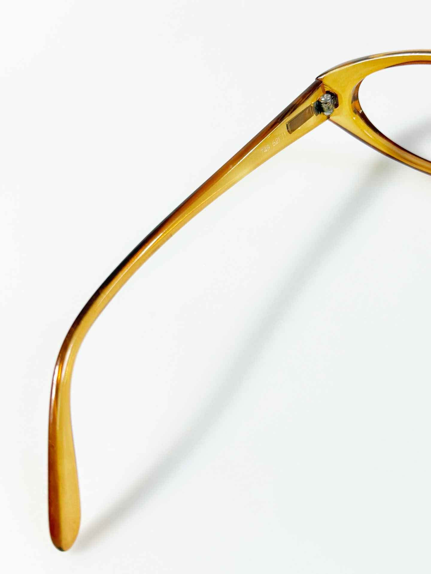 COACH Honey Amber Oval Horn-Rim Frame Glasses