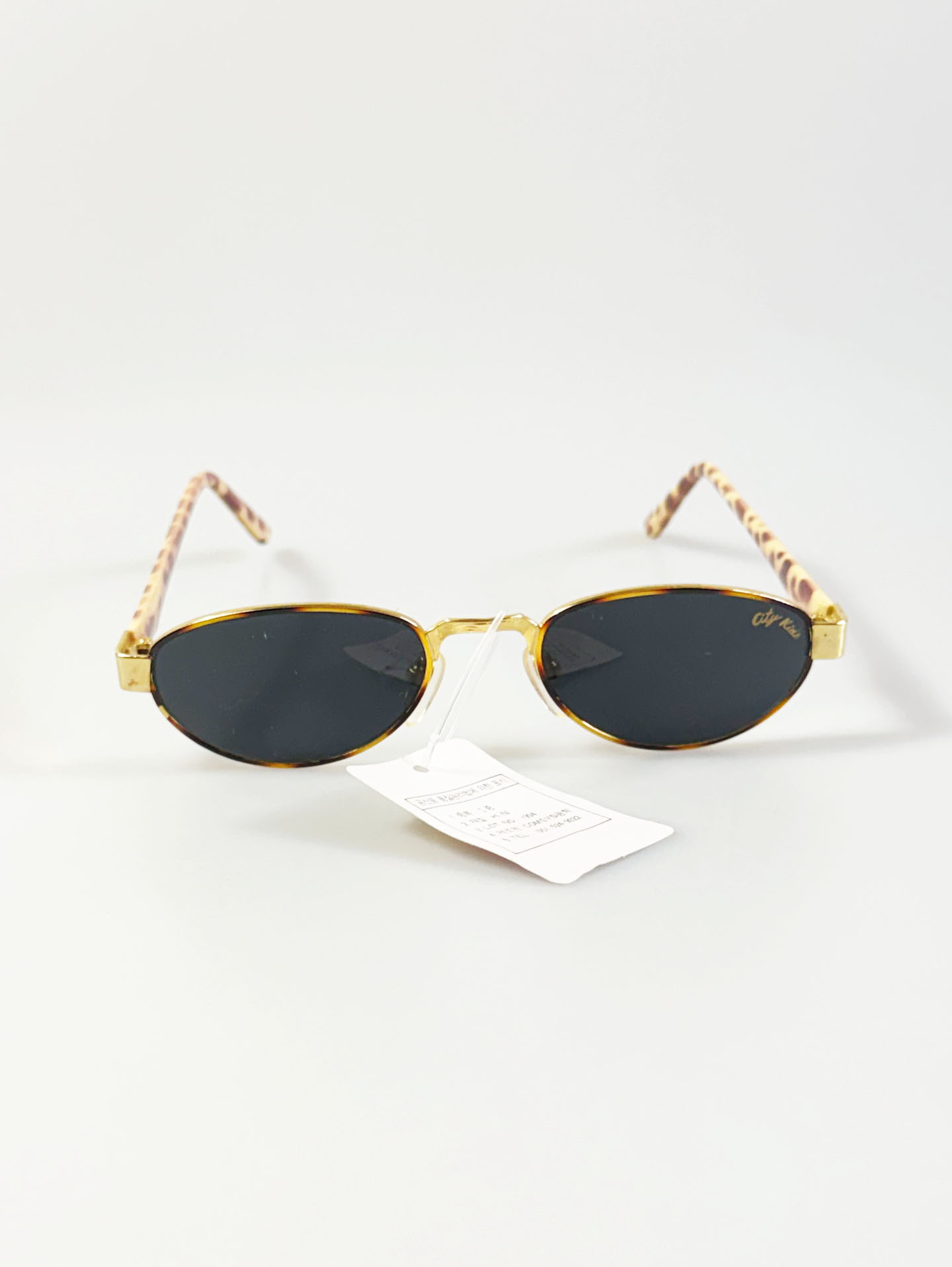 90's CITY KIDS Gold Slim Oval Metal Sunglasses