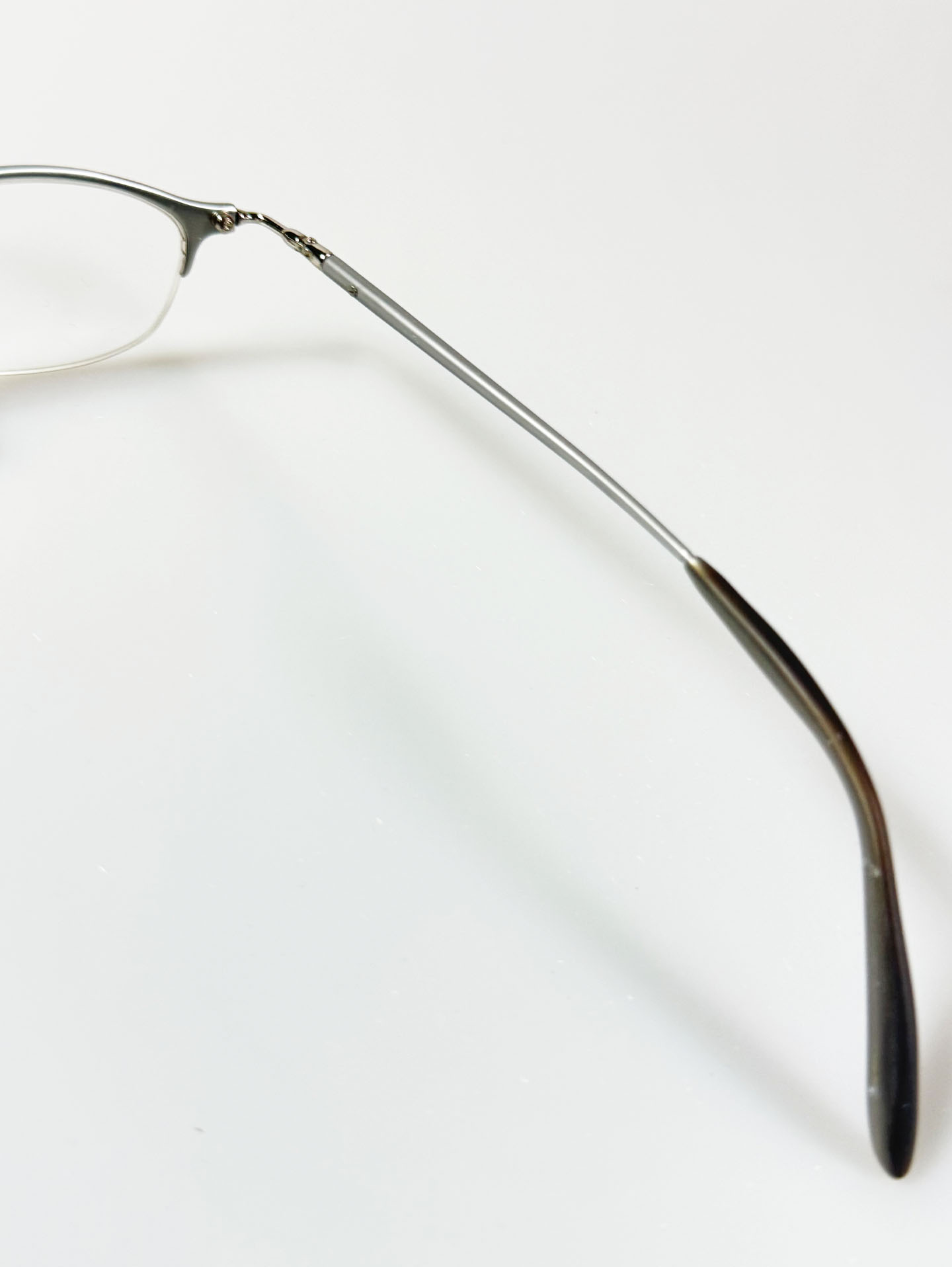 Moon Star Silver Slim Oval Semi-Rimless Metal Frame Glasses