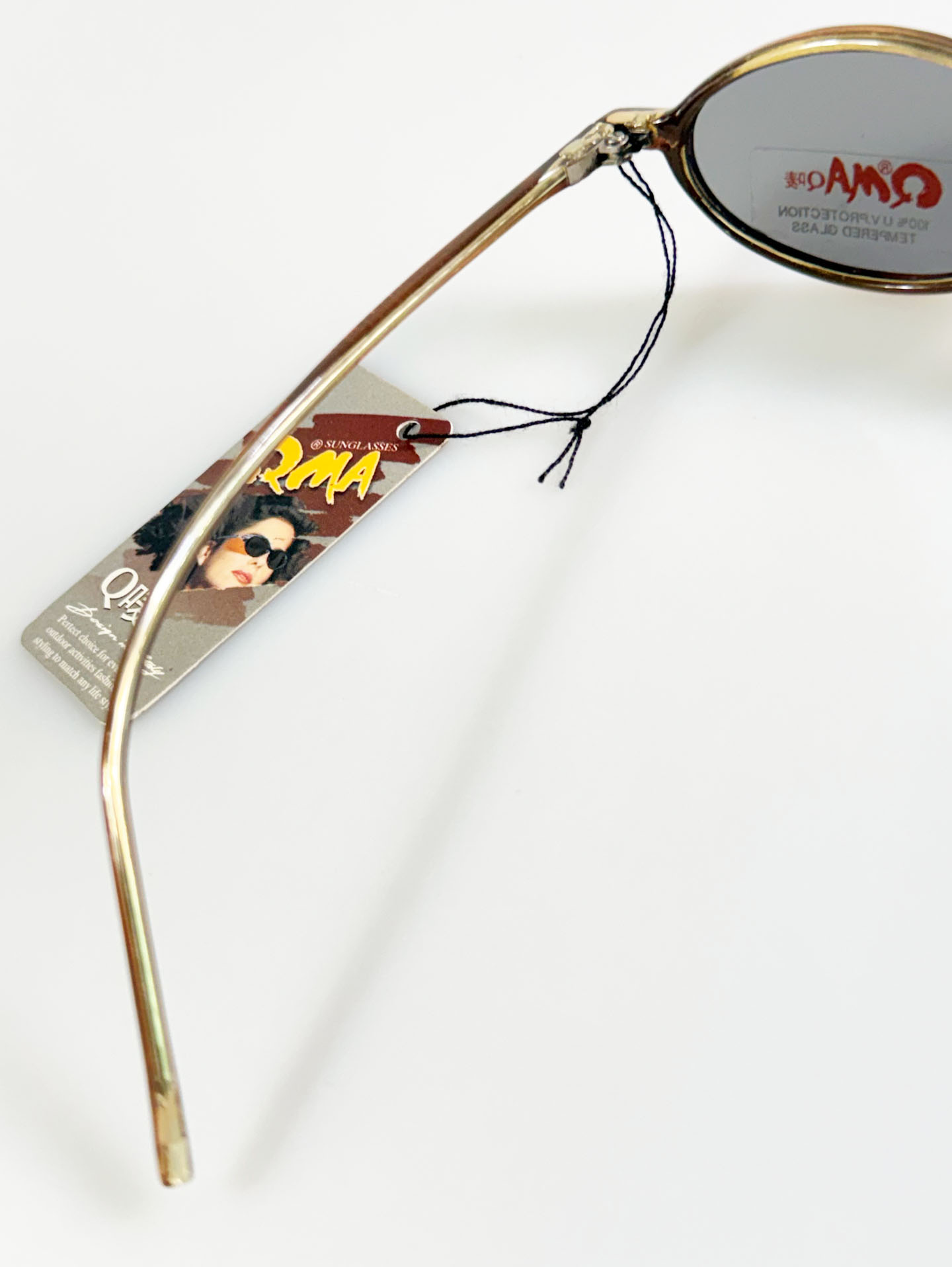 90's QMA Black Two-Tone Oval Acetate Frame Glasses