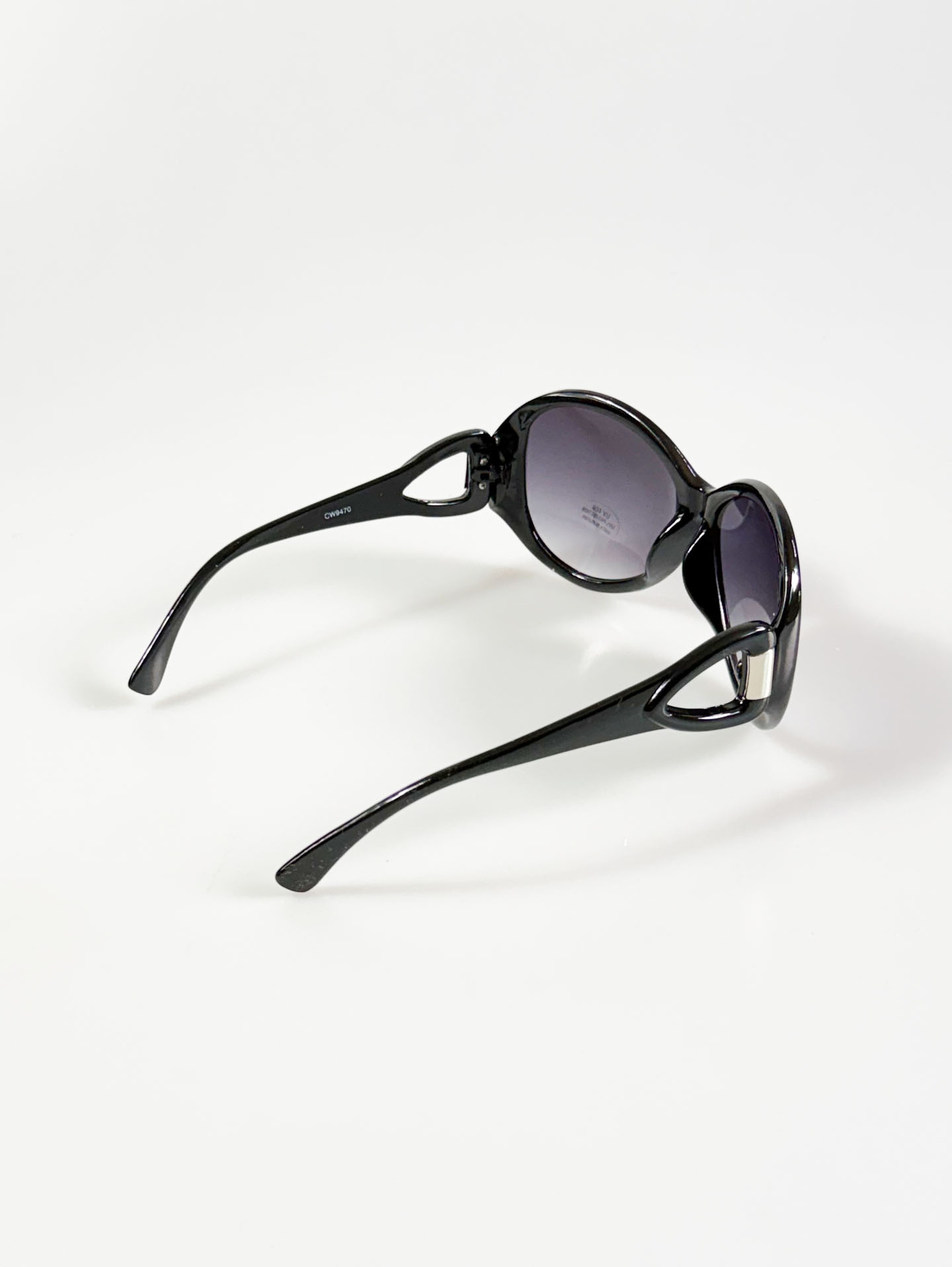 Black Oversized Bold Oval Sunglasses