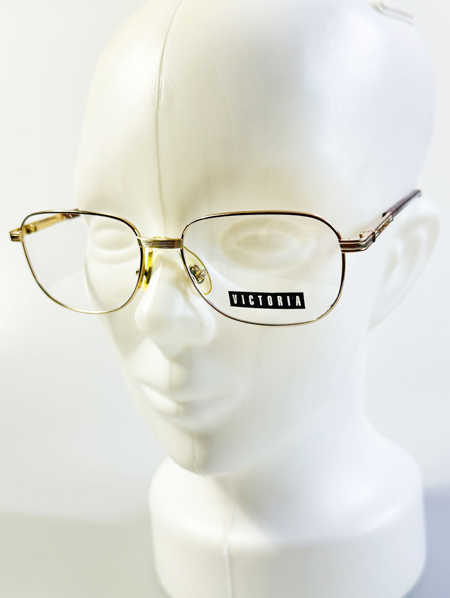 90's VICTORIA Gold Classic Square Metal Glasses