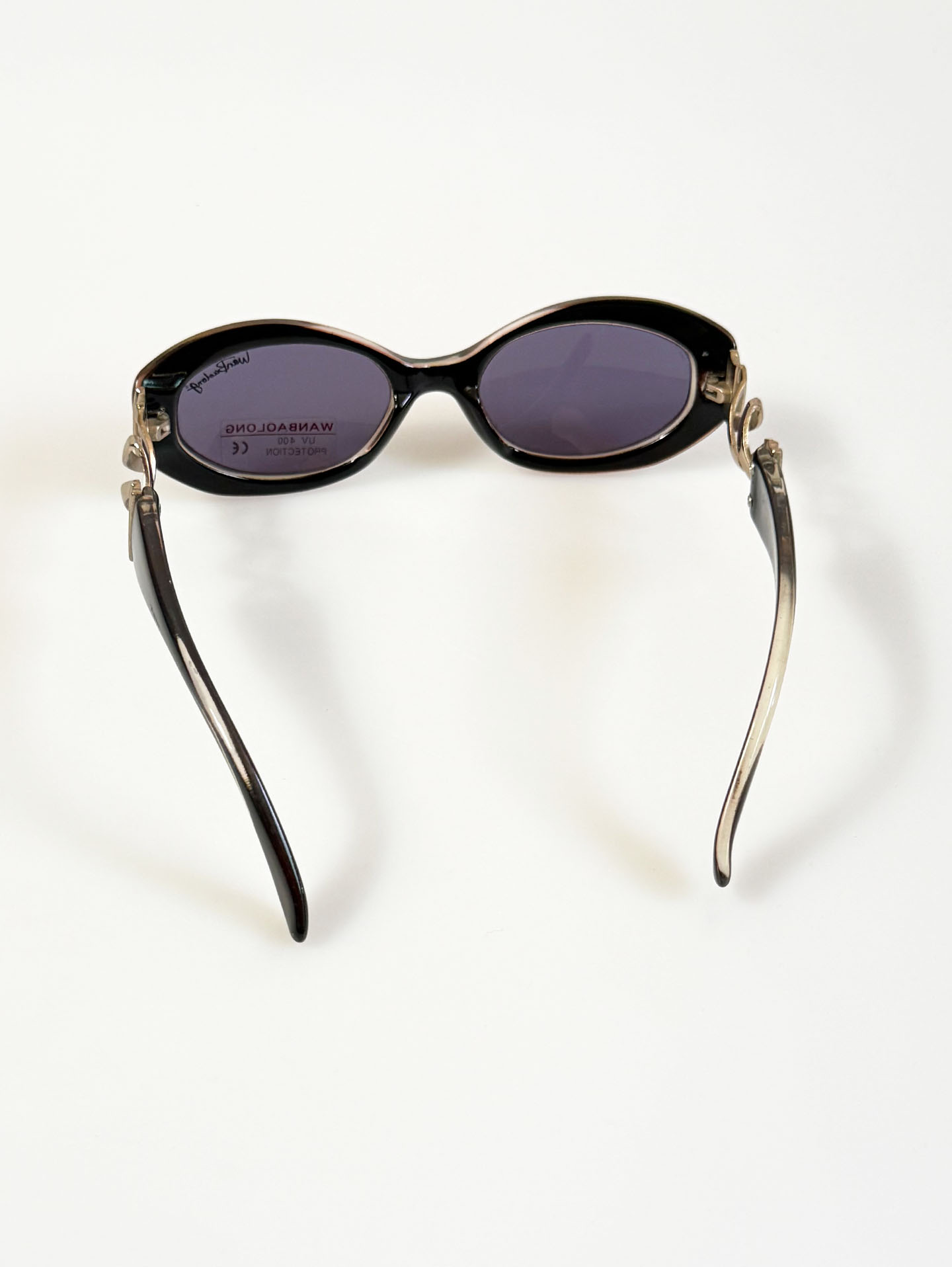 90's WANBAOLONG Bold Oval Tint Sunglasses
