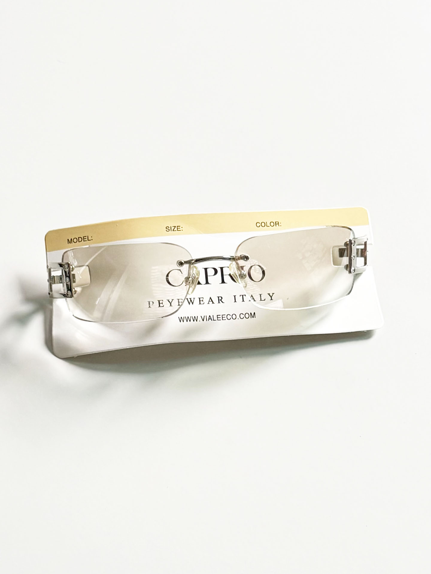 CAPRIO Rimless Square Metal Tinted Sunglasses
