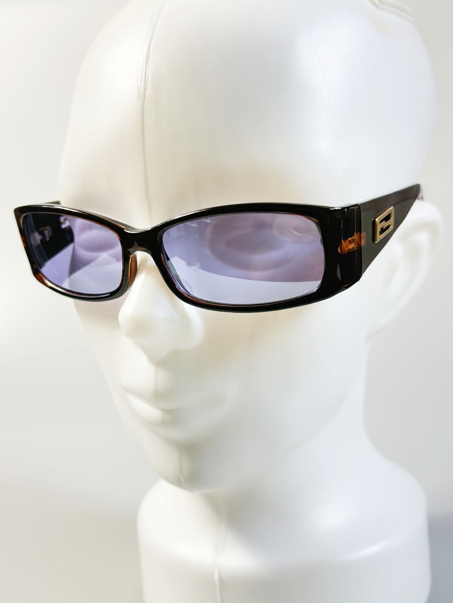 UVIR Bold Square Frame Tint Sunglasses