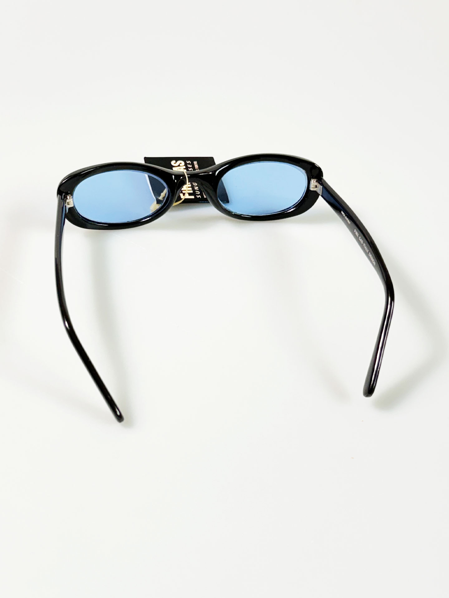 90's FIRE GAS Black Bold Oval Tint Sunglasses