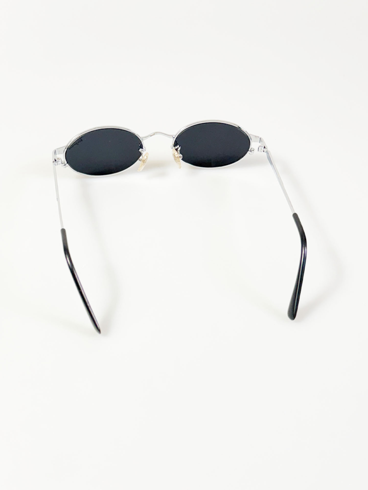 90's VIRGINIA Silver Slim Oval Metal Sunglasses