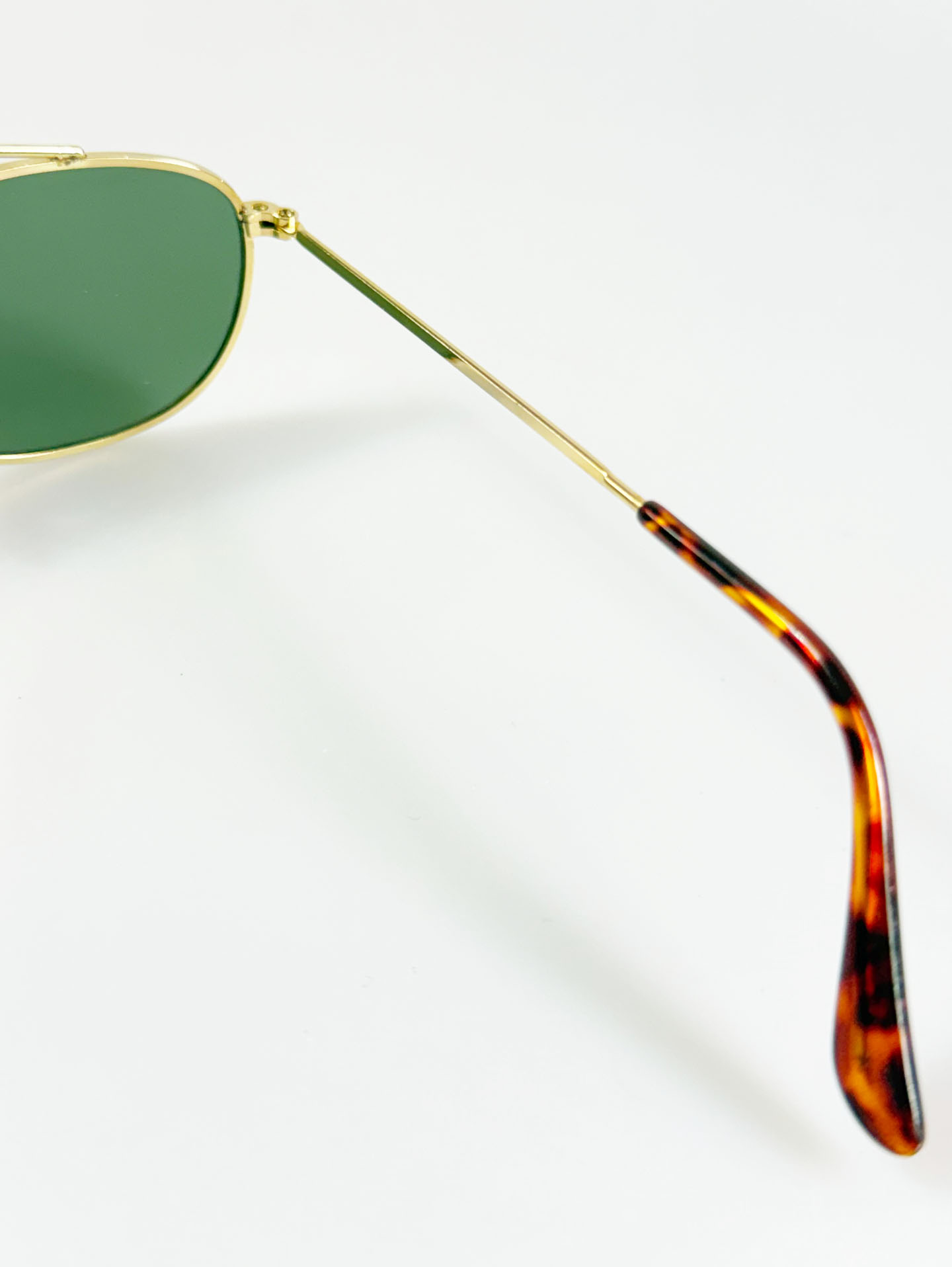 90’s Double Bridge Gold Metal Square Sunglasses