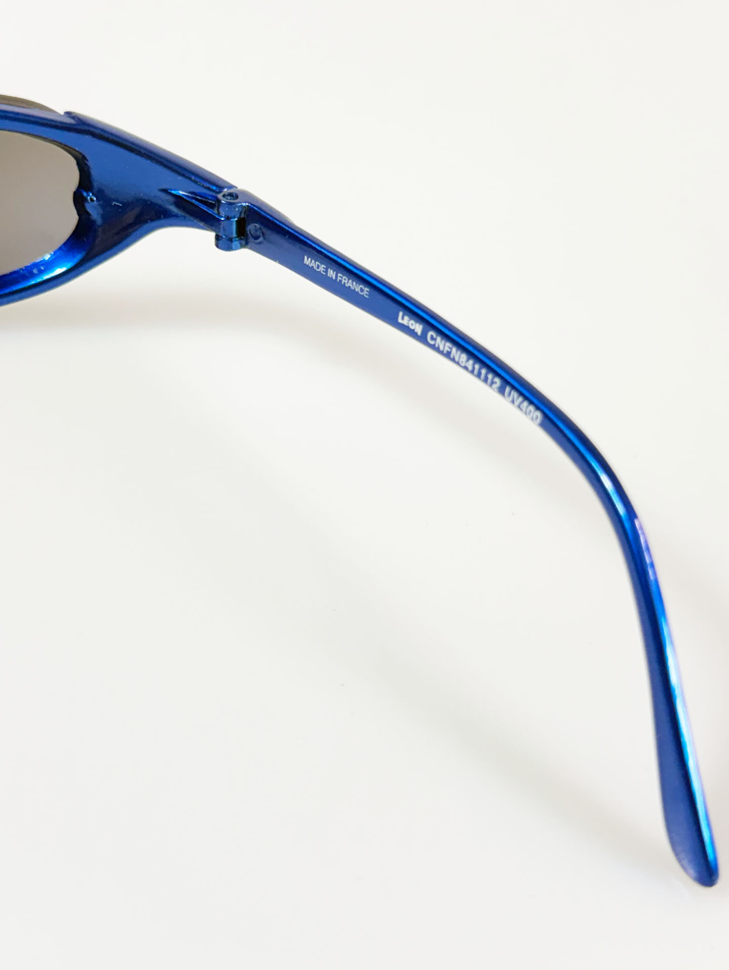 LEON Wraparound Blue Frame Sunglasses