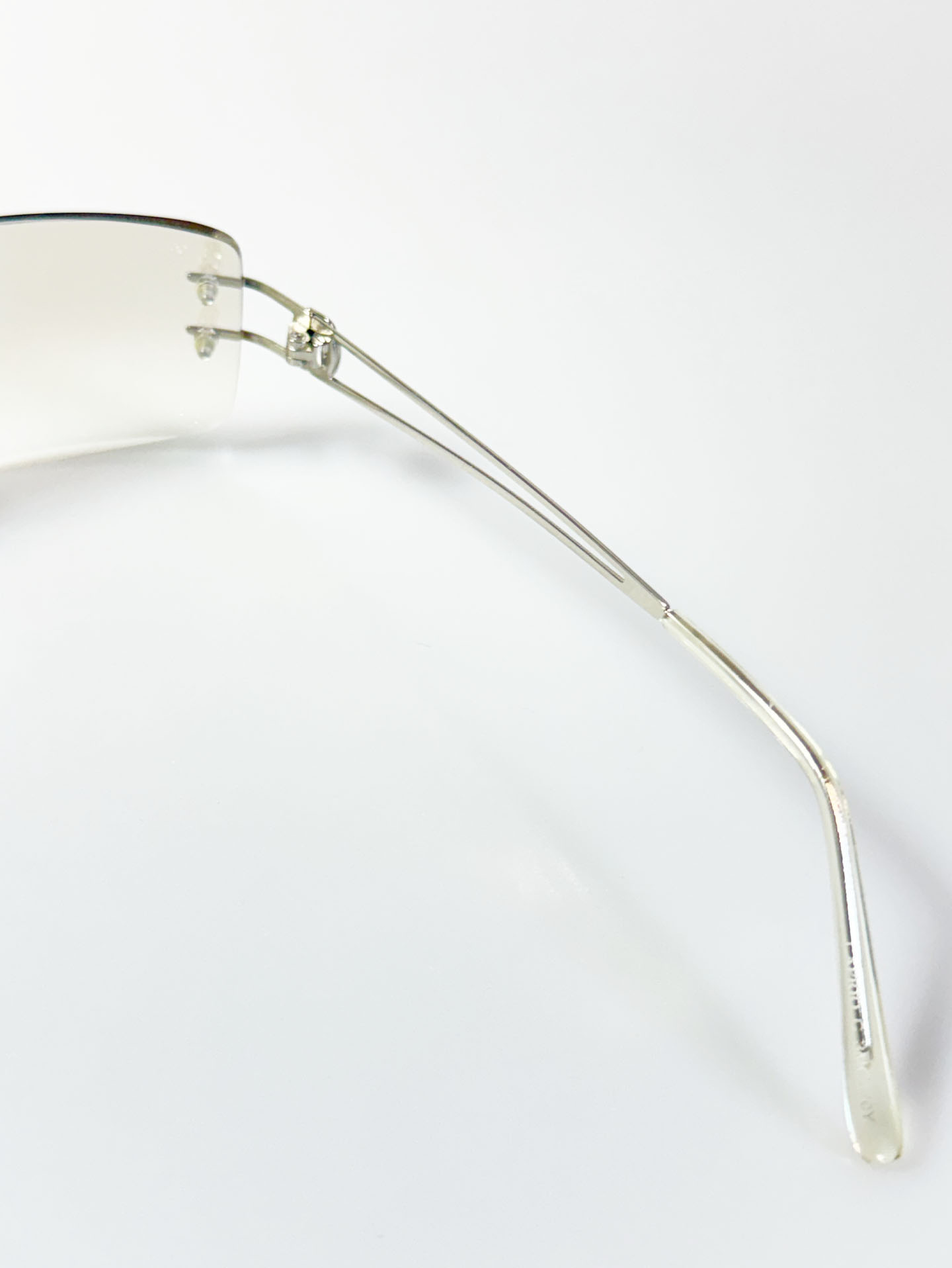CAPRIO Rimless Square Metal Tinted Sunglasses