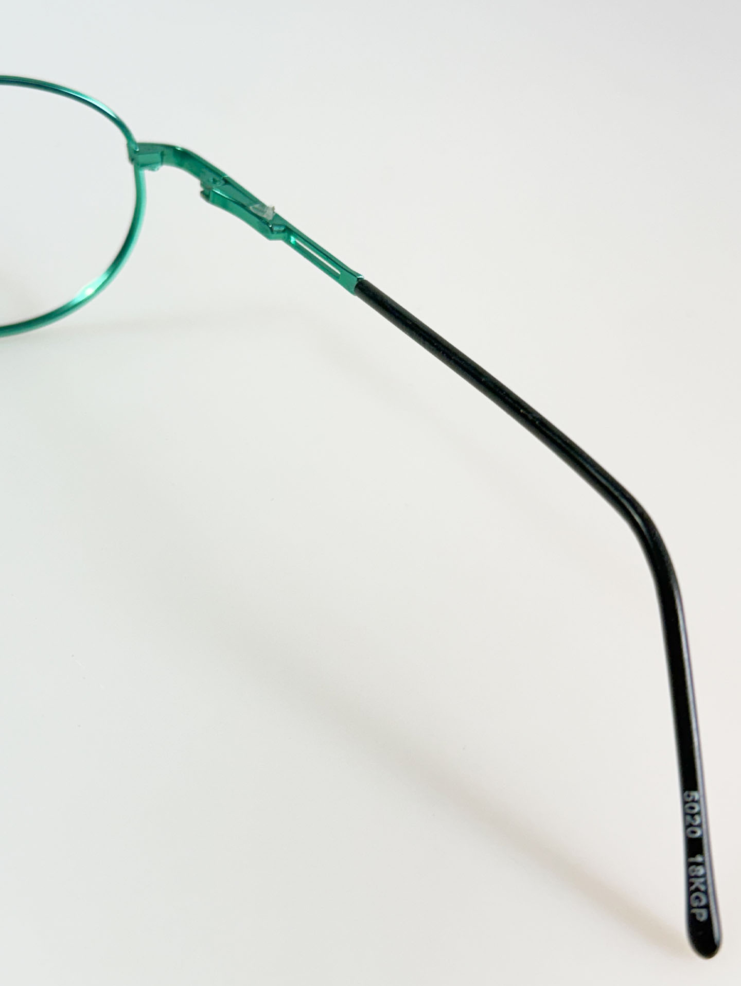 90's PASSPORT Emerald Green Slim Oval Metal Frame Glasses