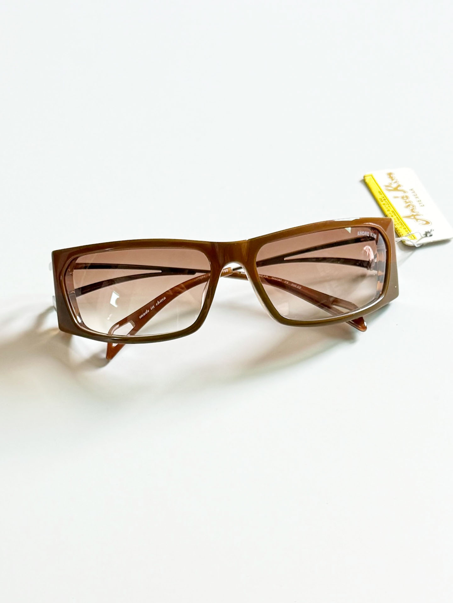 ANDRE KIM Bold Frame Sunglasses Collection Series 02