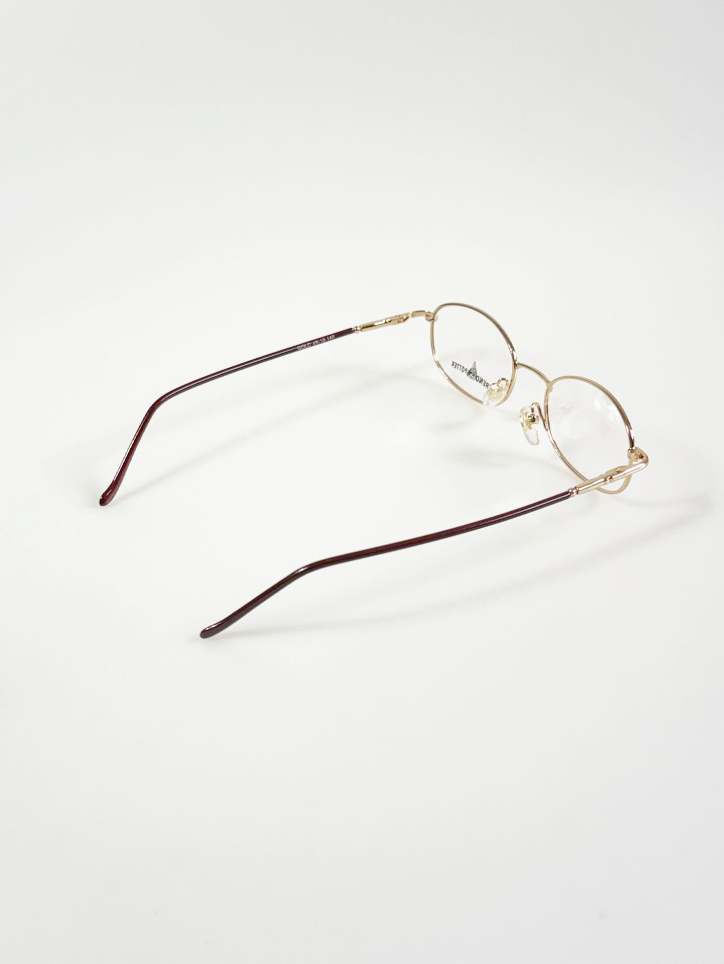 TREND SPOTTER Gold Slim Oval Metal Glasses