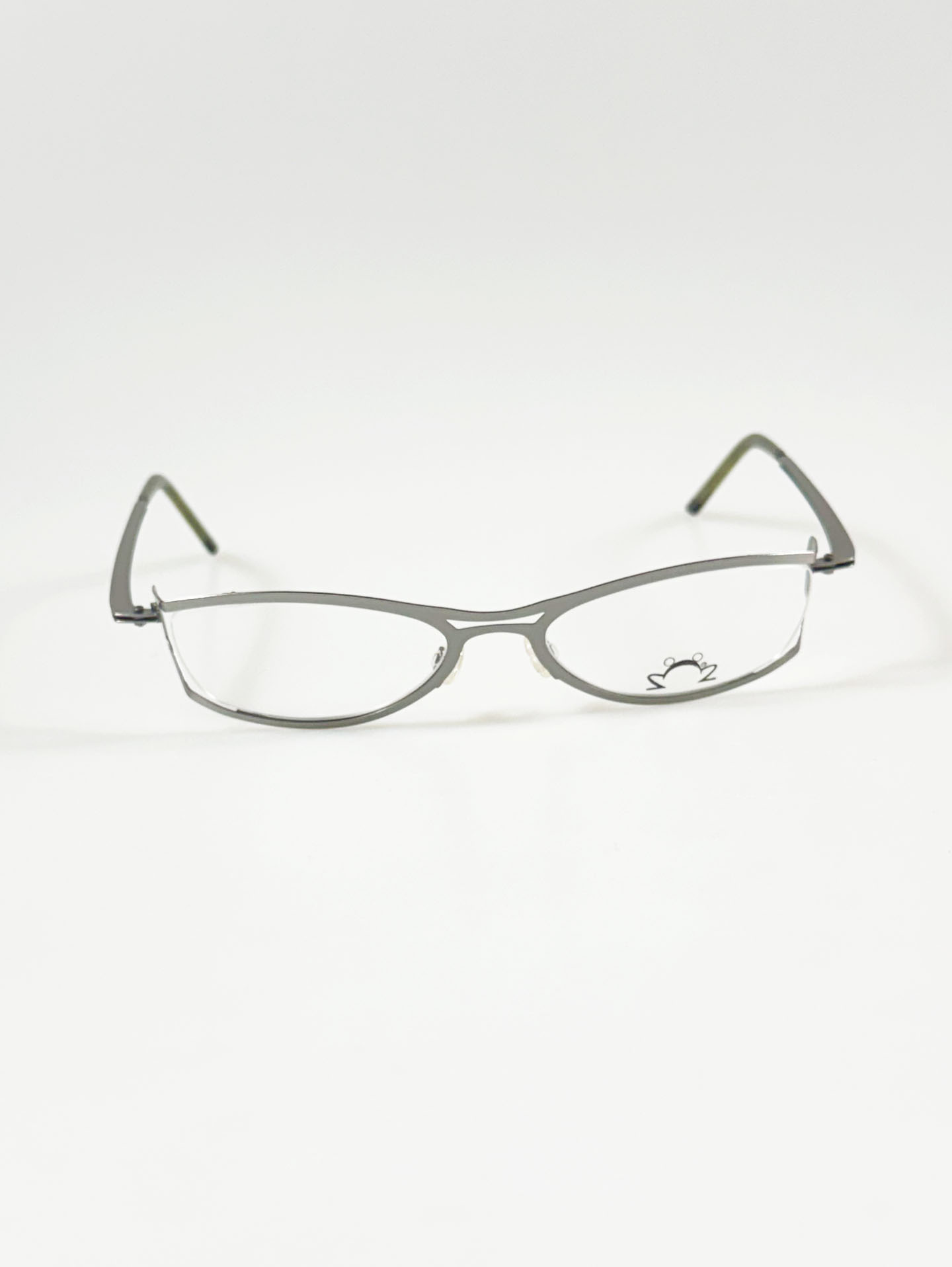 Eye’DC Silver Sculpted Slim Oval Metal Glasses