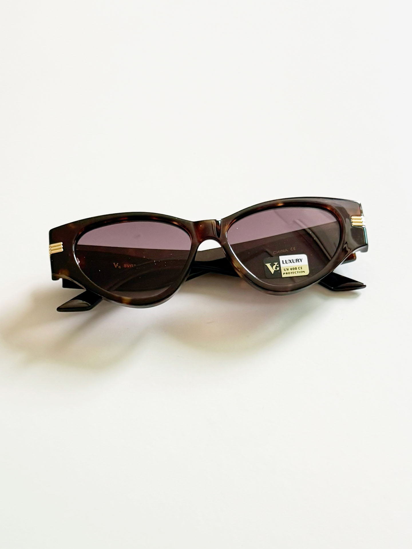 VG EYEWEAR Tortoiseshell Oversized Geometric Frame Sunglasses