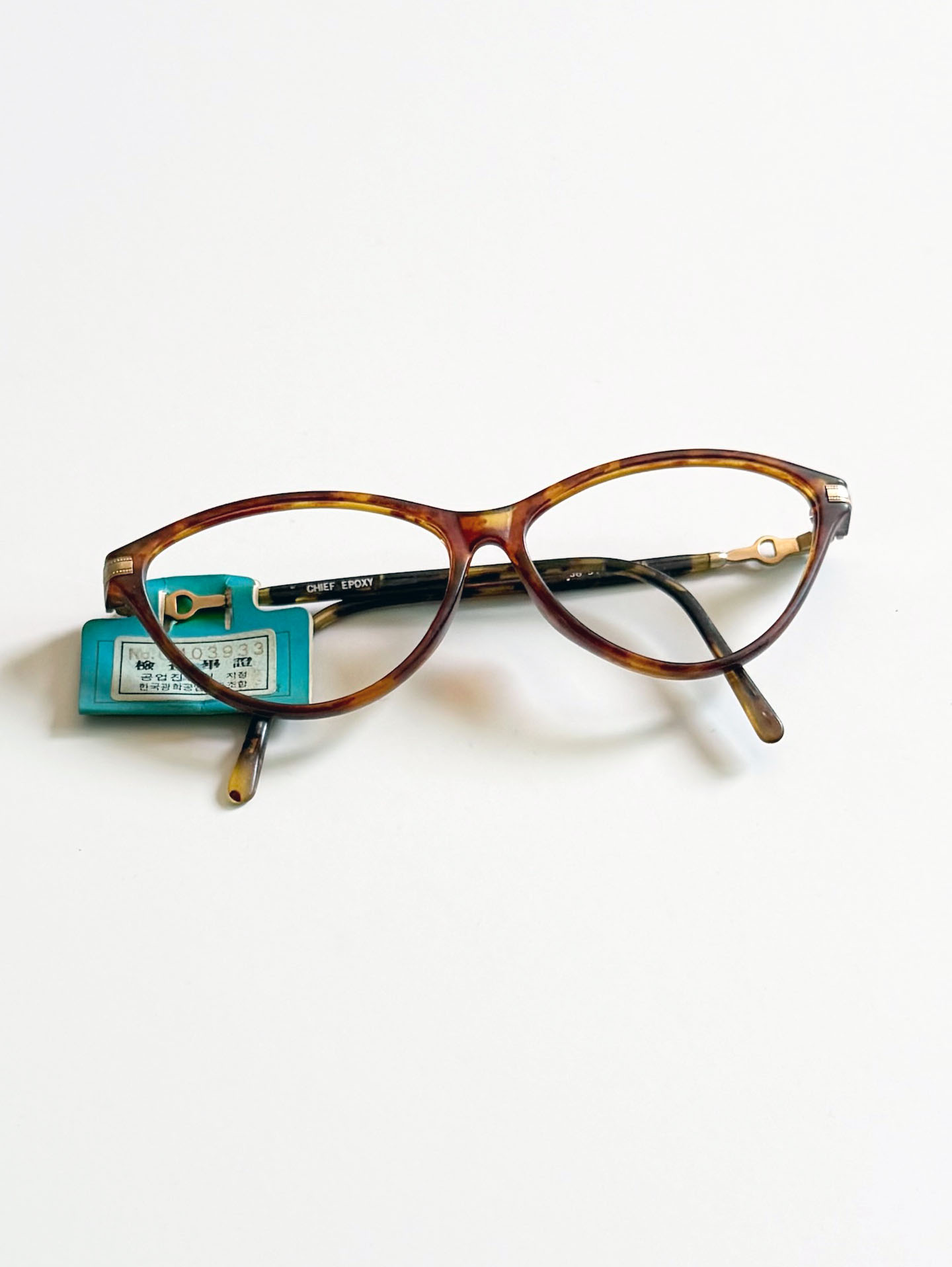 90's CHIEF Tortoiseshell Cat-Eye Horn-Rim Frame Glasses