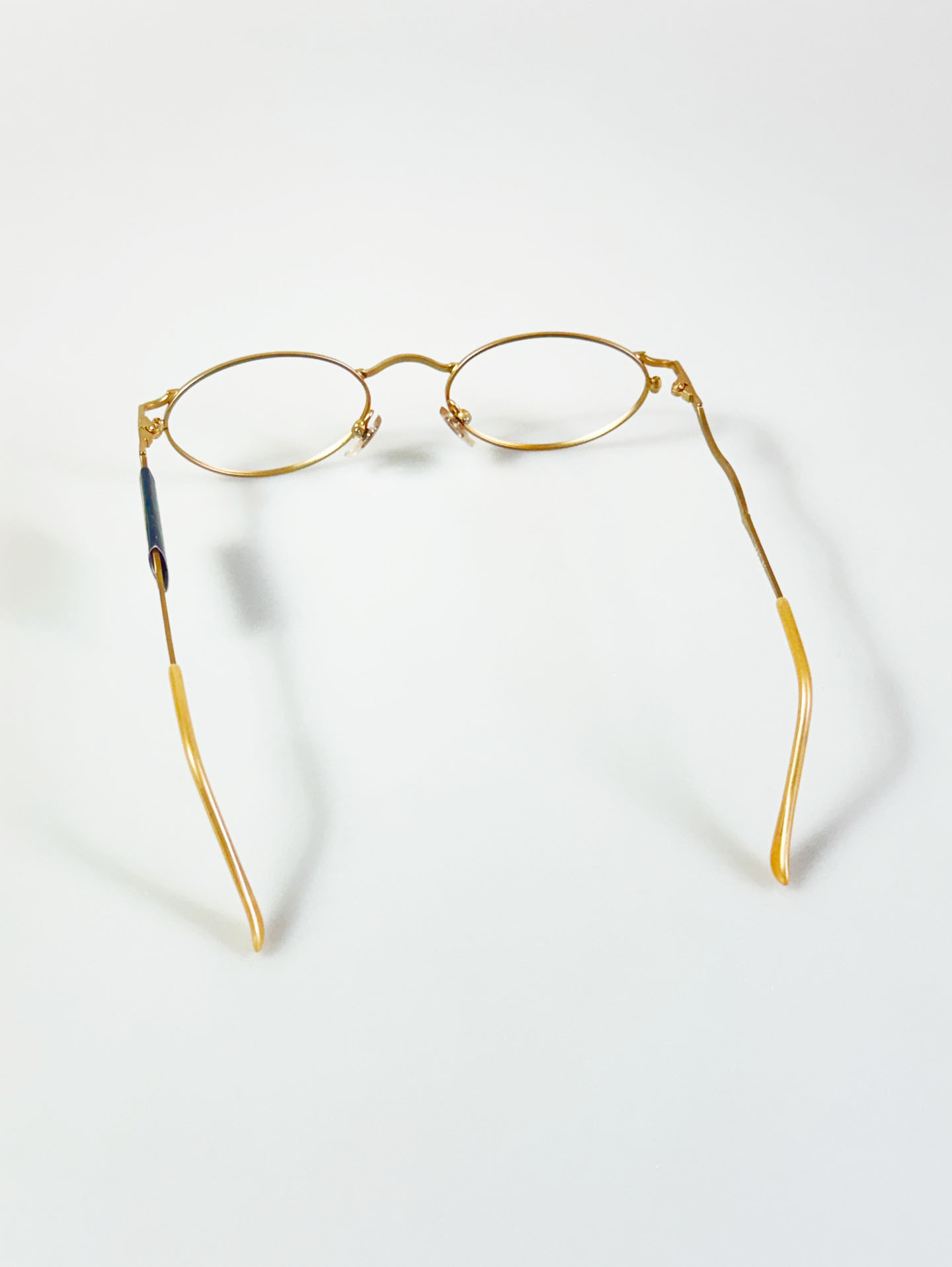 90’s ROYAL Gold Slim Oval Metal Glasses