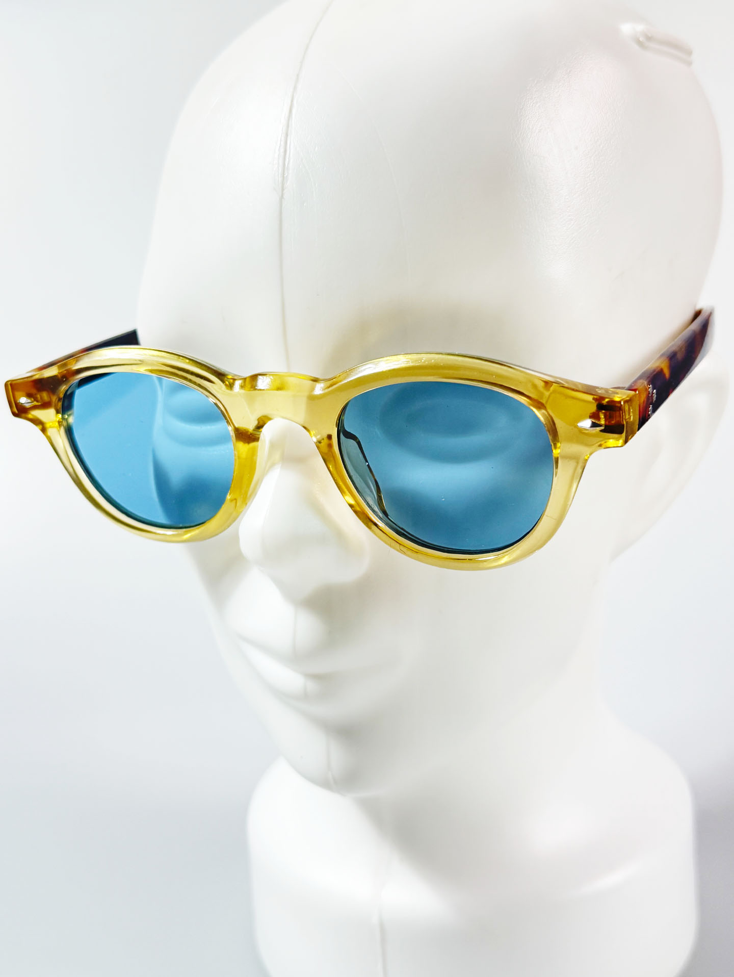 Clear Amber Bold Round Tinted Sunglasses