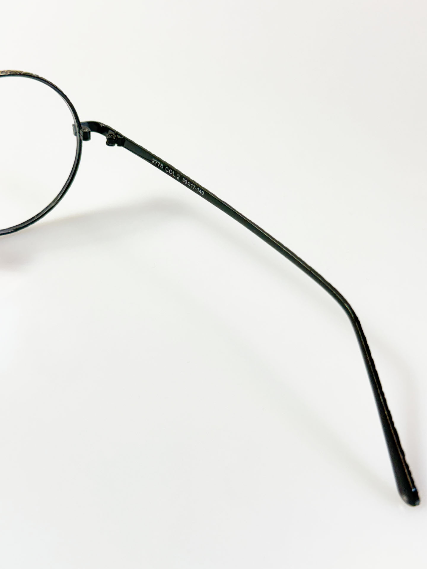 Classic Slim Oversized Round Metal Frame Glasses