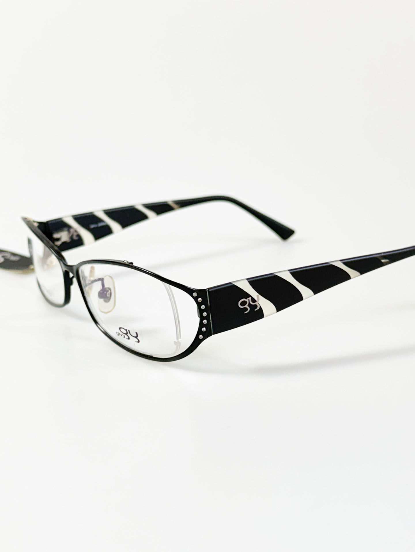 GIVY Black Slim Square Metal Frame Glasses
