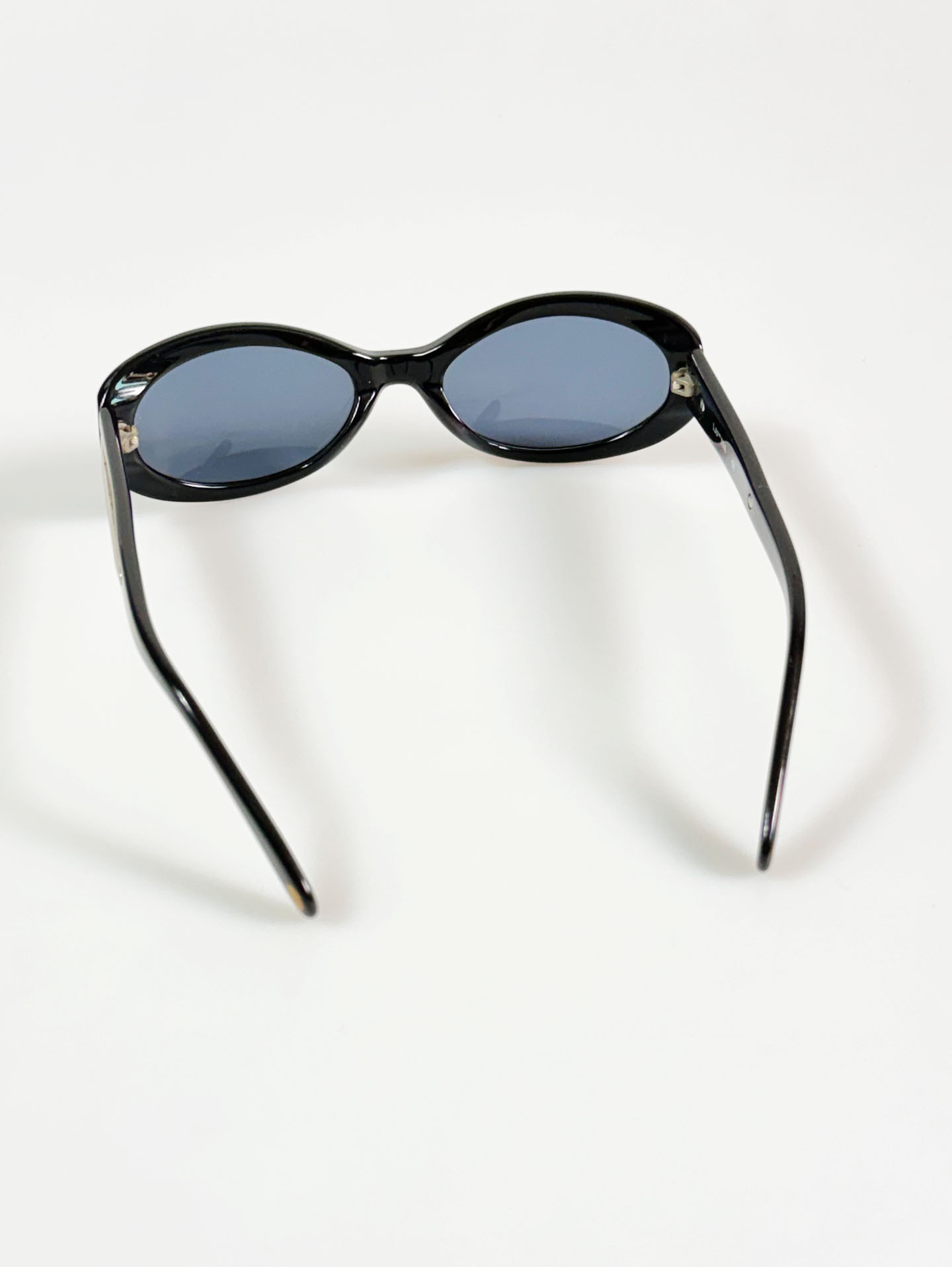 90's MASTINA Black Oval Frame Sunglasses