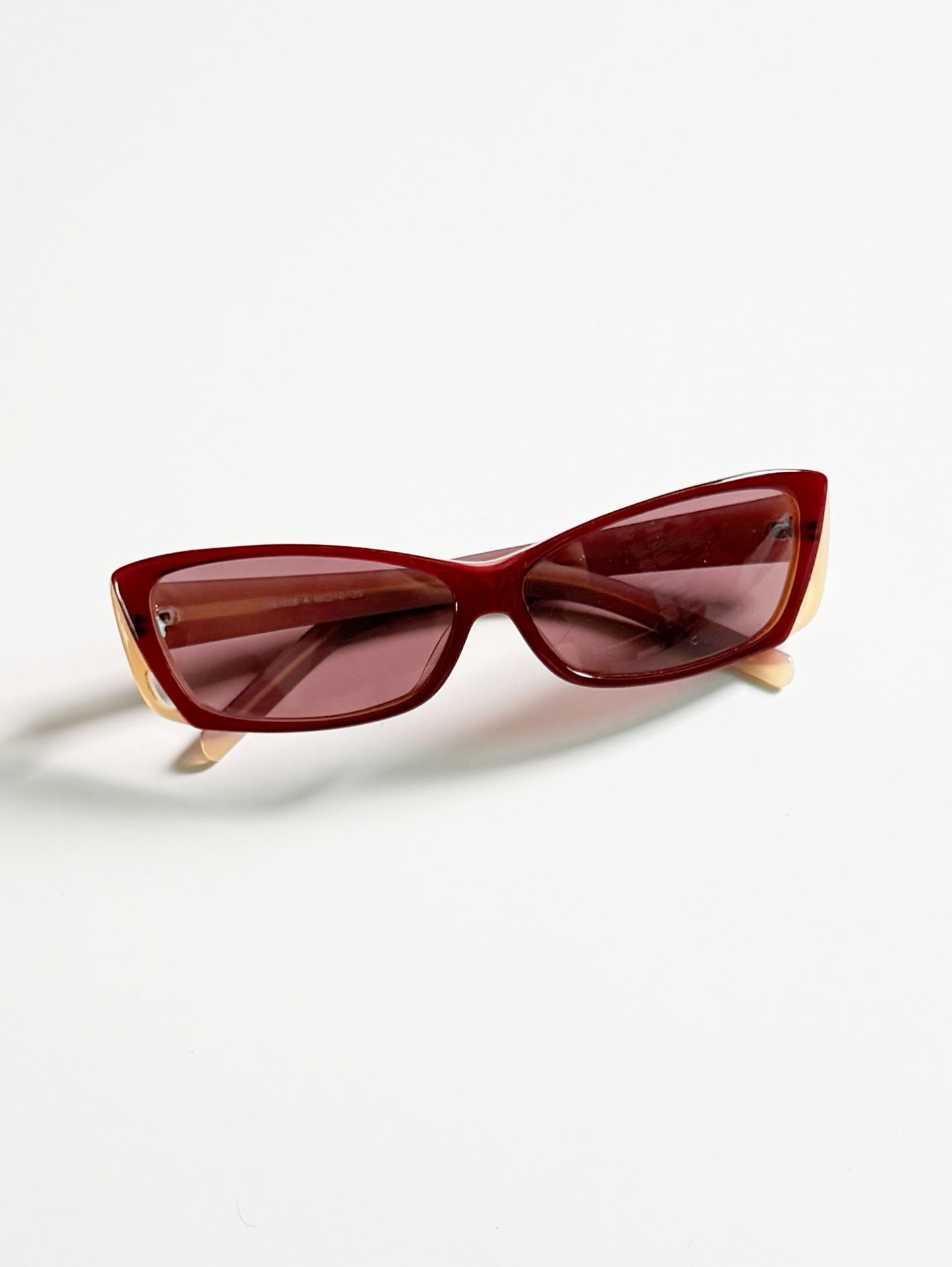 IXRON Bold Cat-Eye Frame Tint Sunglasses