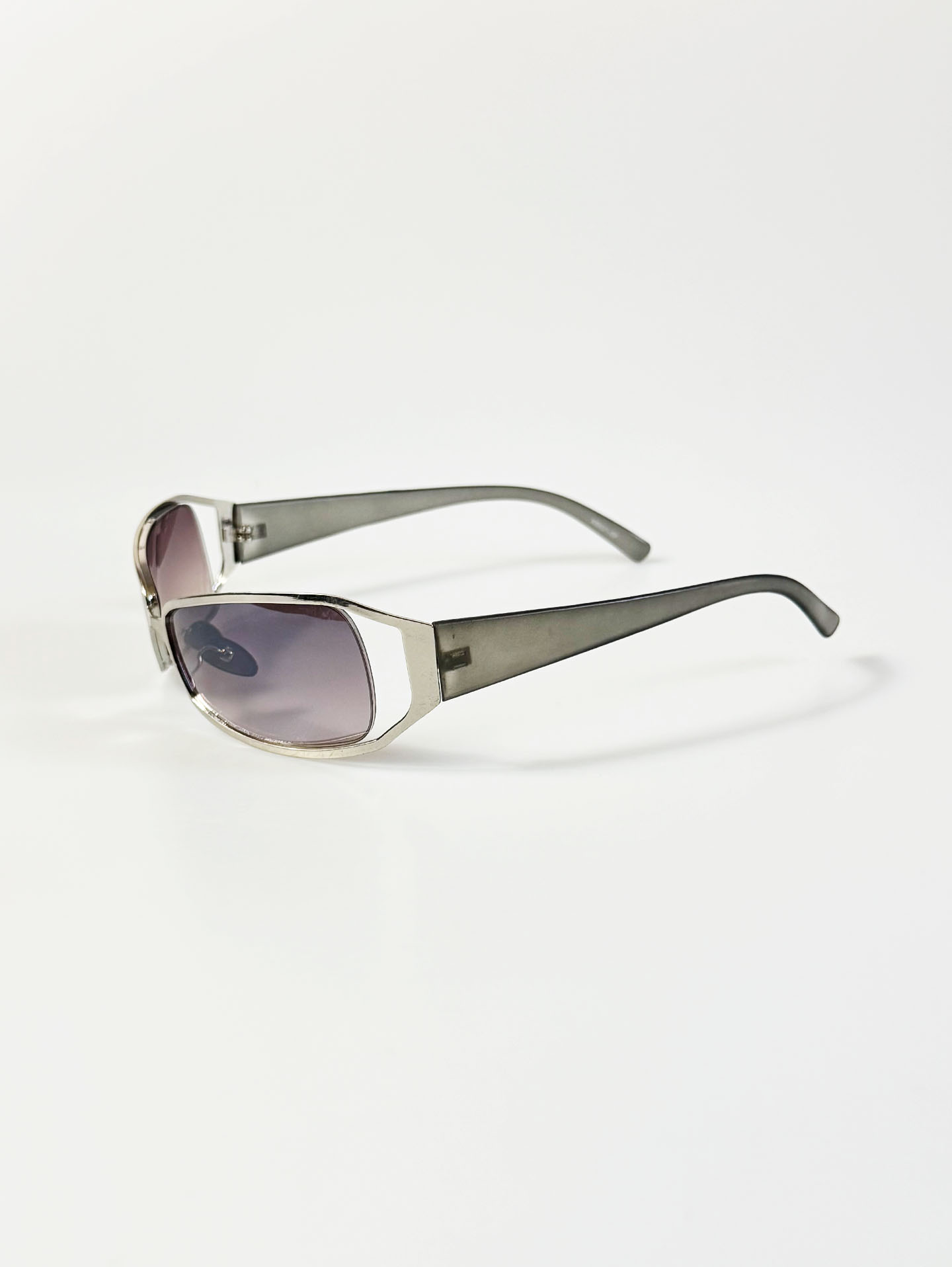 Silver Metal Wrap Wide Square Sunglasses