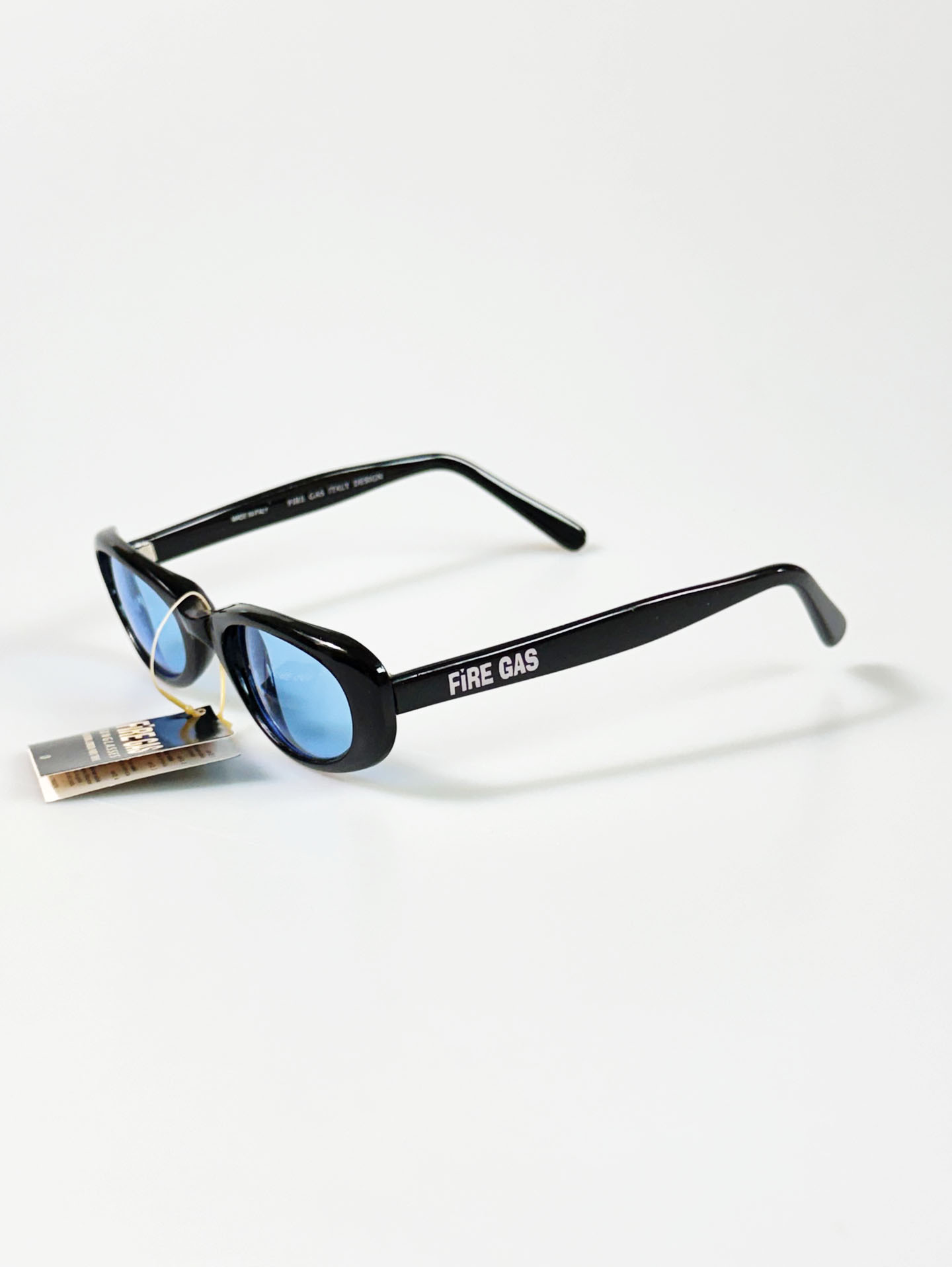 90's FIRE GAS Black Bold Oval Tint Sunglasses