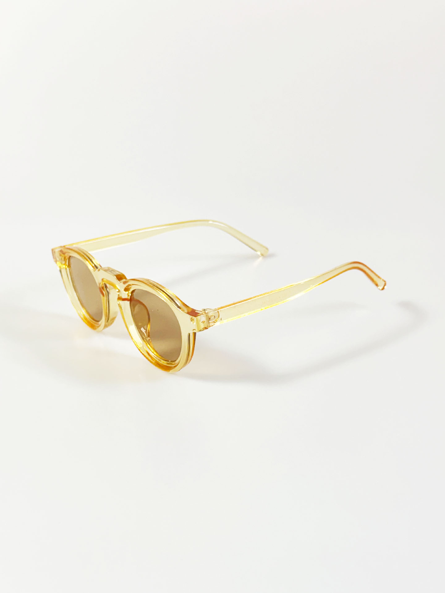 Clear Amber Bold Round Tinted Sunglasses