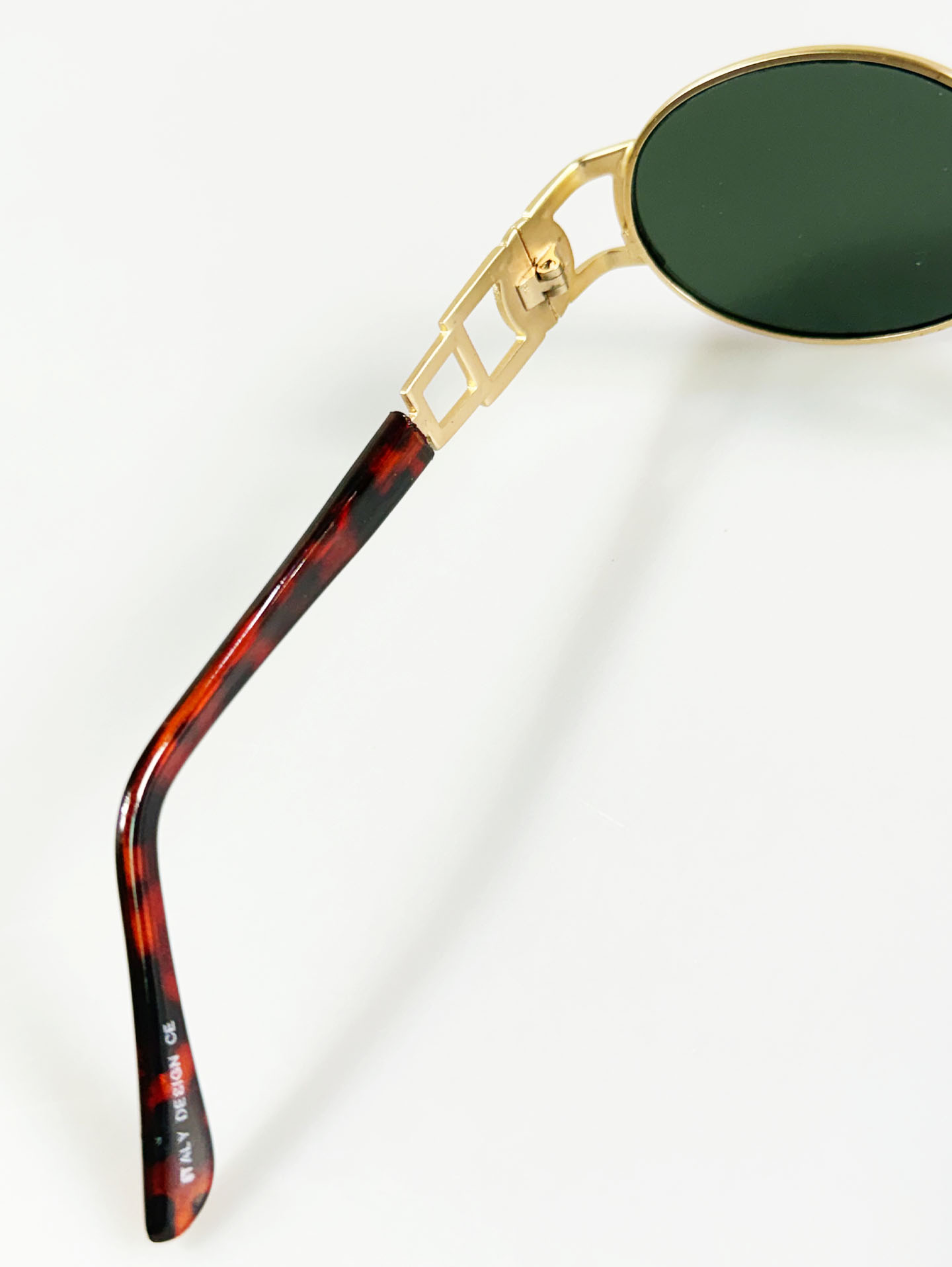 90's JOANNA Gold Slim Oval Metal Frame Sunglasses