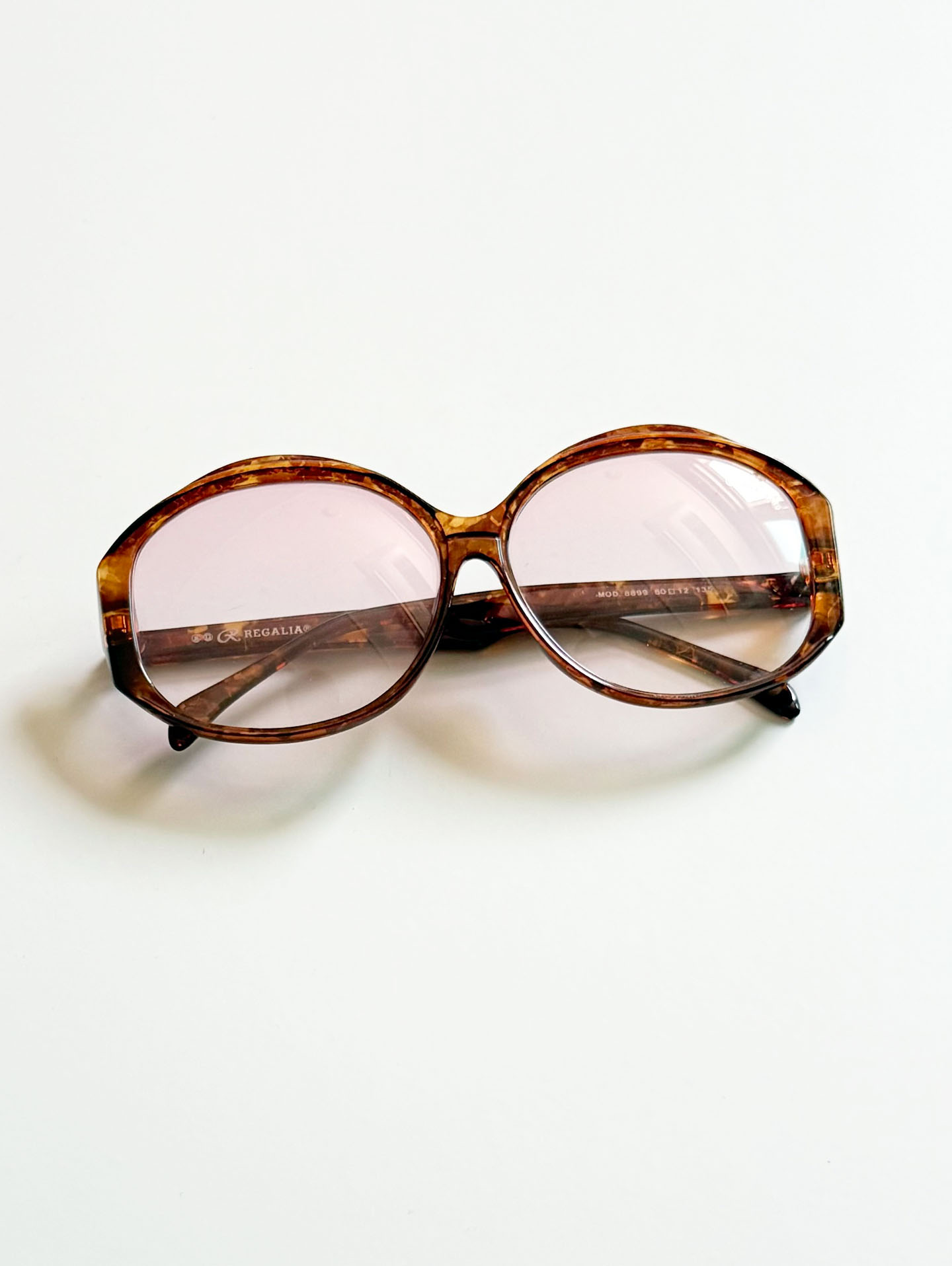 90's REGALIA Tortoiseshell Oversized Oval Frame Tint Sunglasses