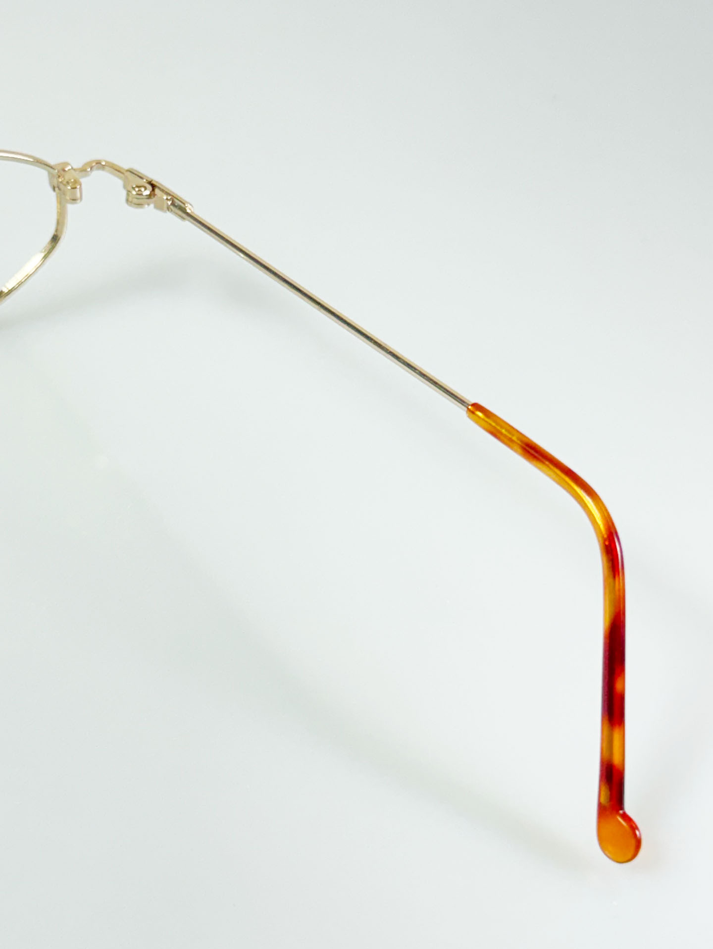 90’s FEEL Gold Slim Oval Metal Frame Glasses