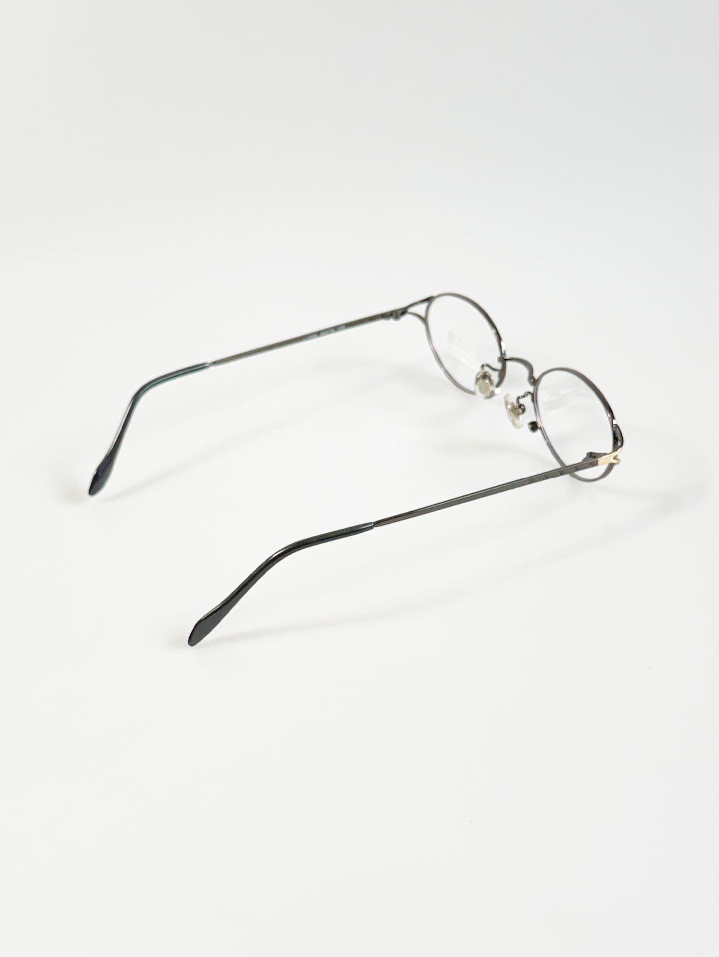 MEGA Black & Gold Slim Oval Metal Glasses
