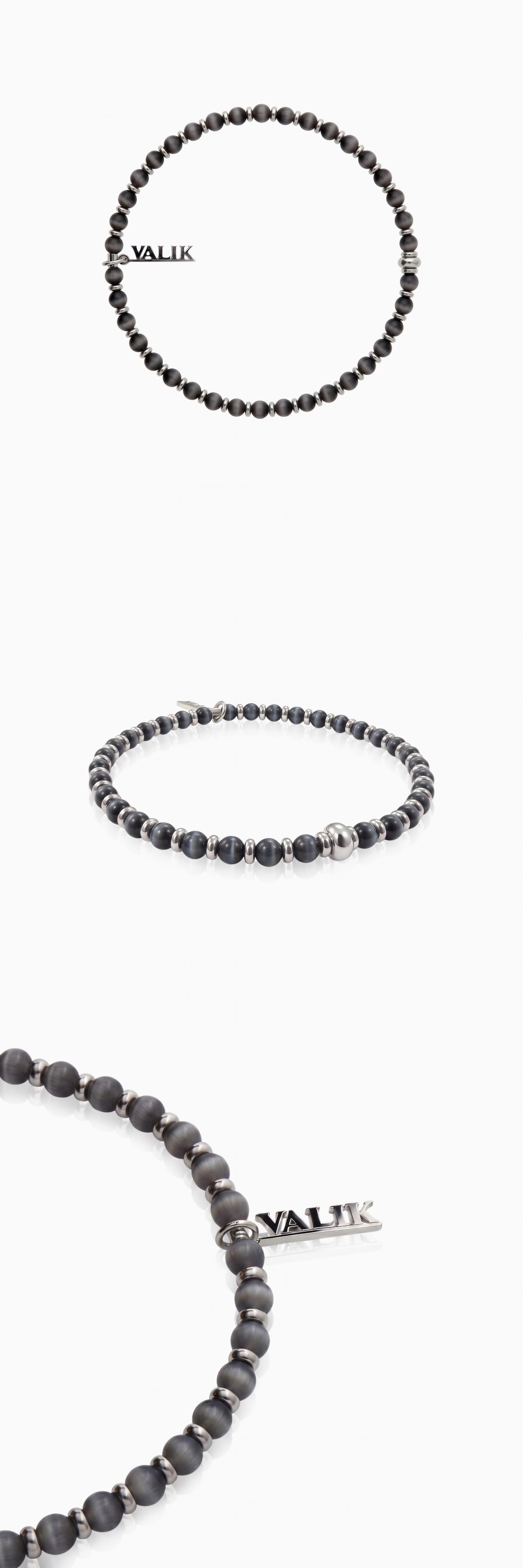 No.93 Black Cats-eye B.B (4mm)