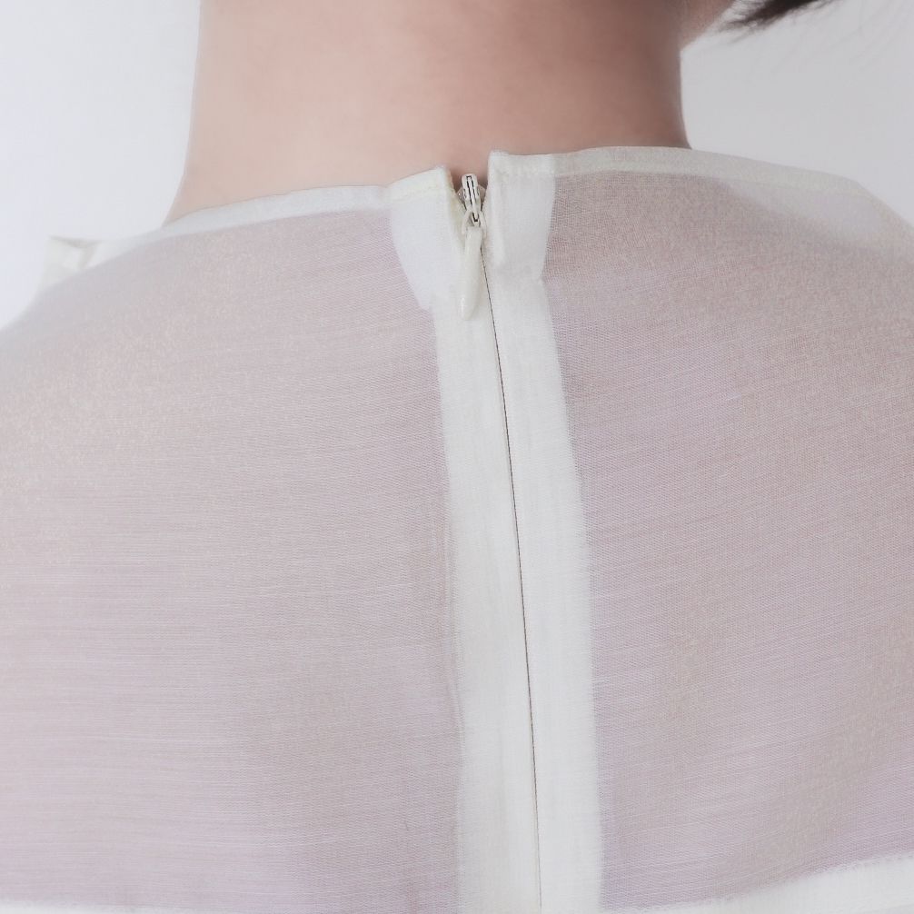 Scarf Collar Silky Blouse_Ivory