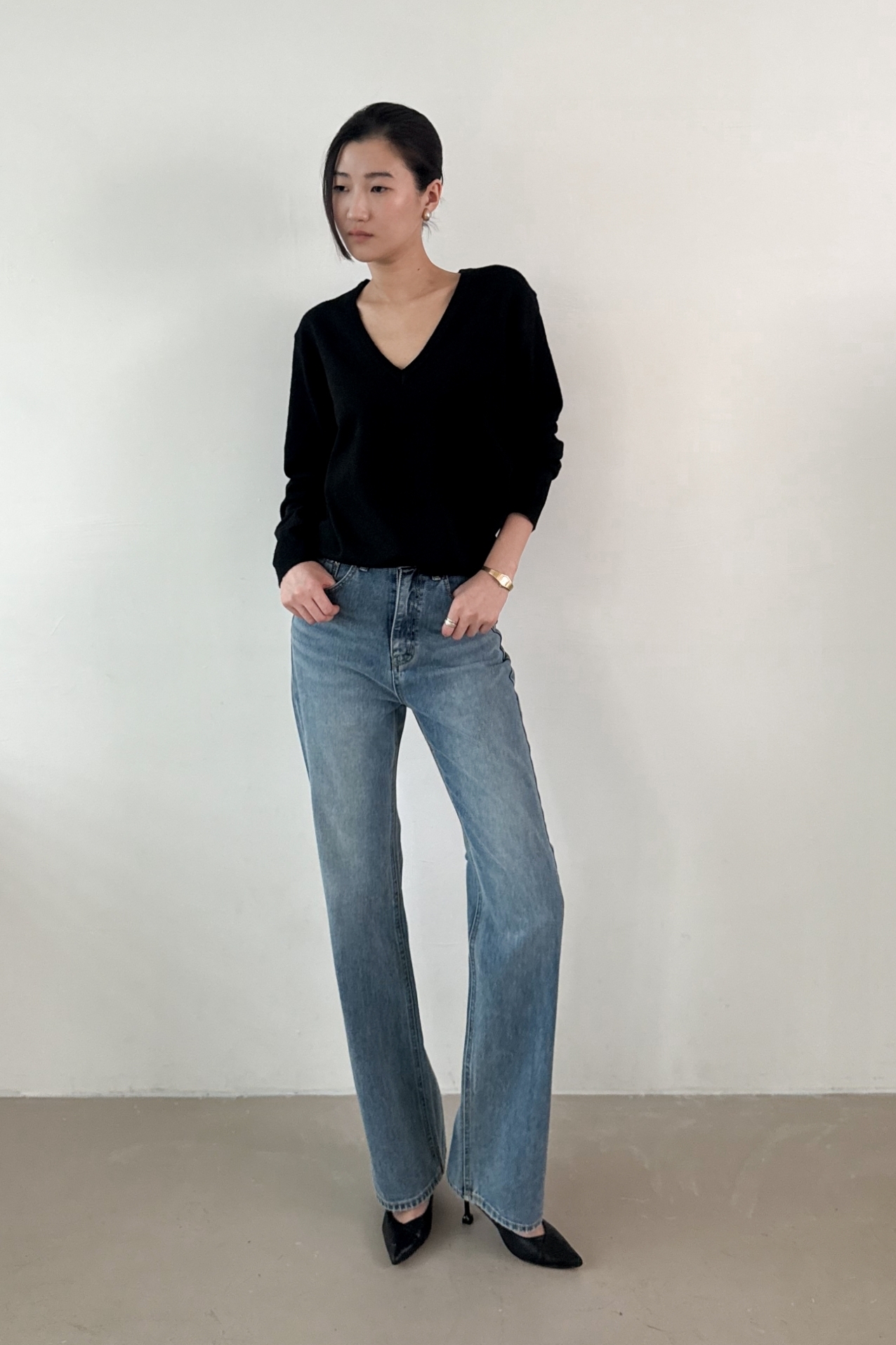 Relaxed Deep V-Neck Knit_(5 colors)