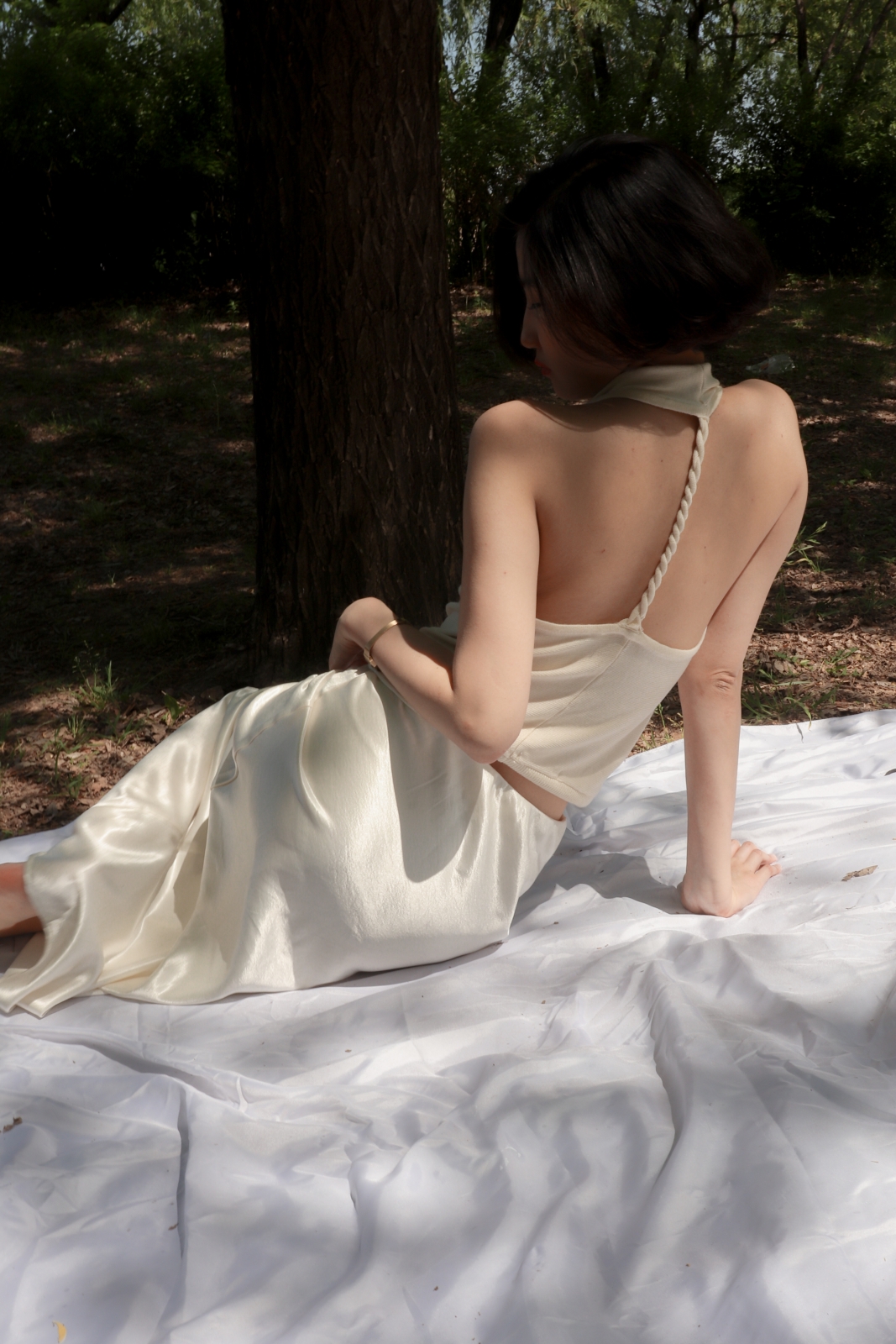 Twisted Halter Knit Top_Ivory