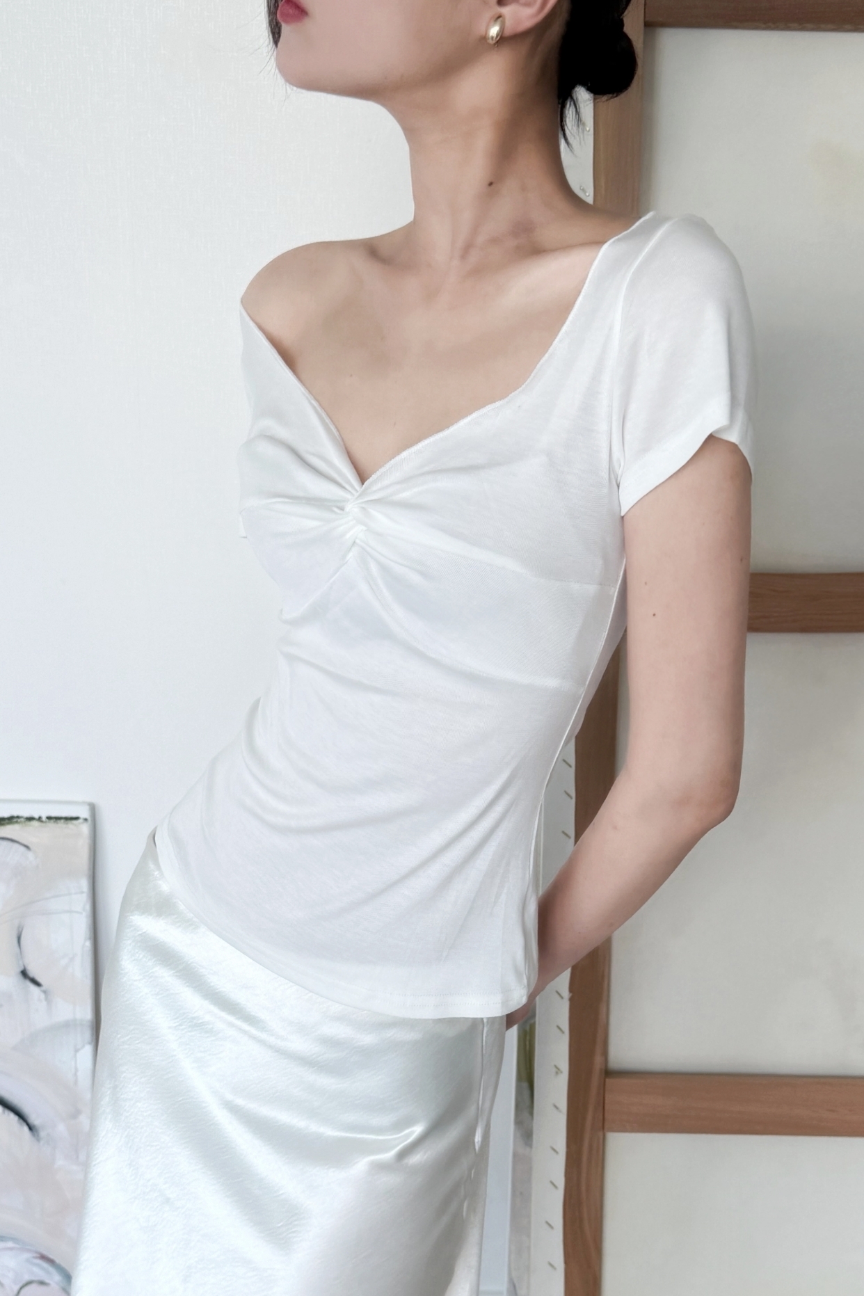 Soft Twist T-Shirt_Black