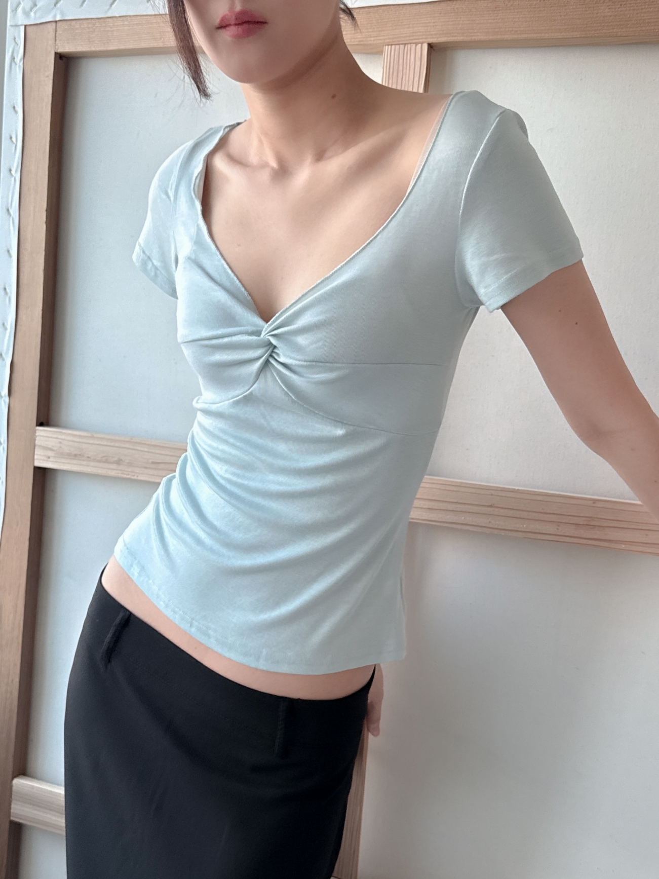 Soft Twist T-Shirt_Black