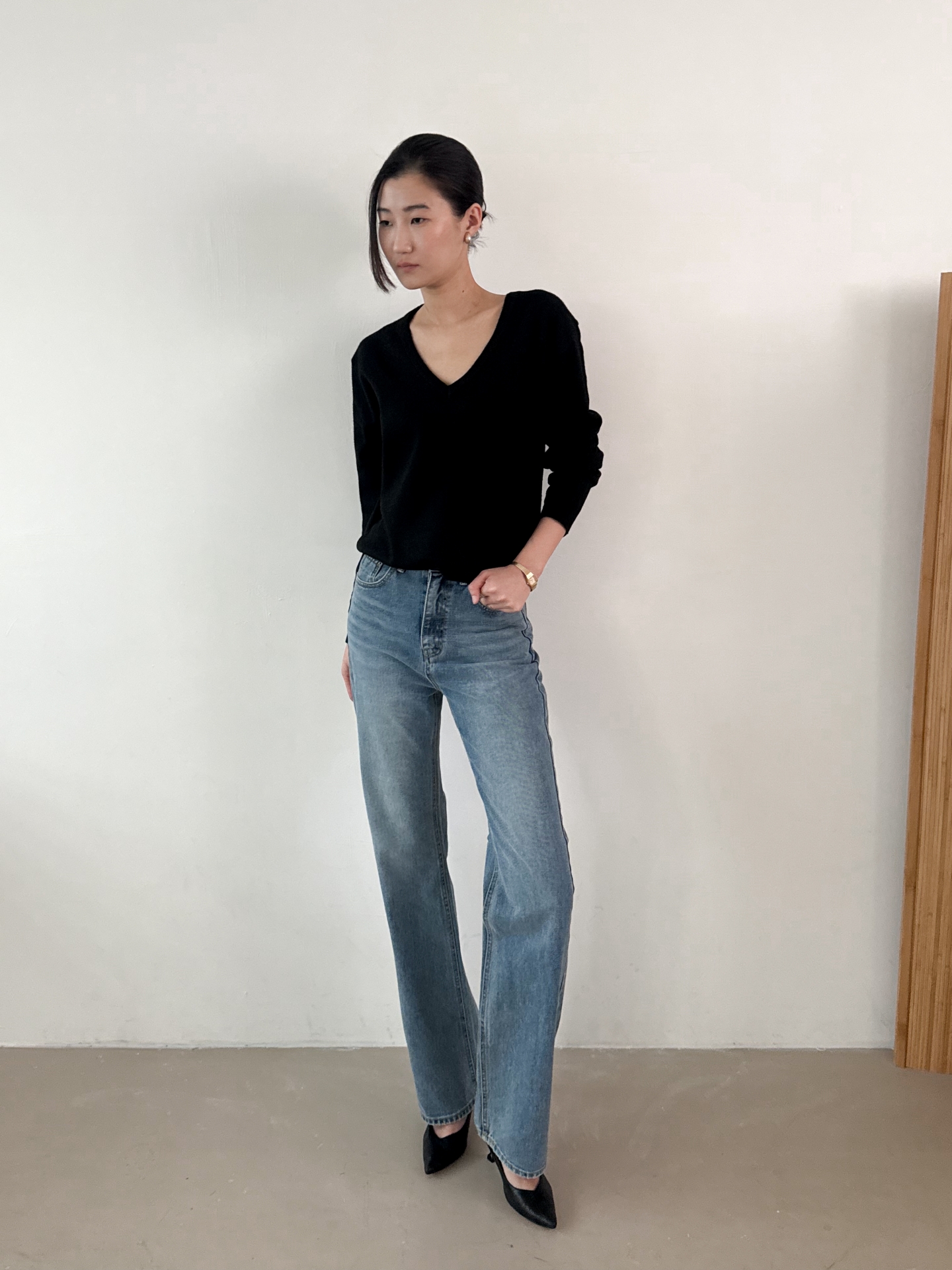 Relaxed Deep V-Neck Knit_(5 colors)