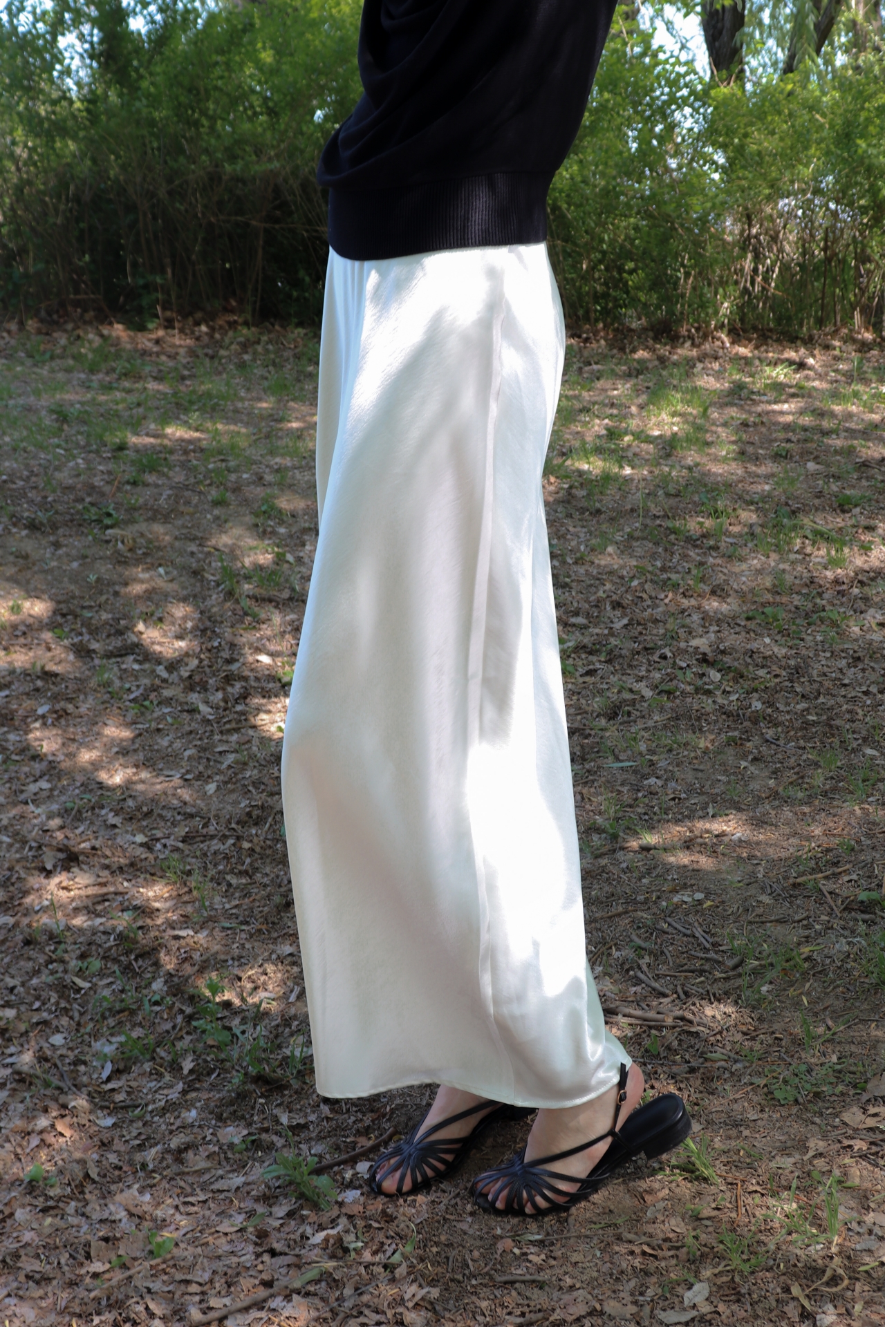 Fluid Satin Maxi Skirt_Ivory
