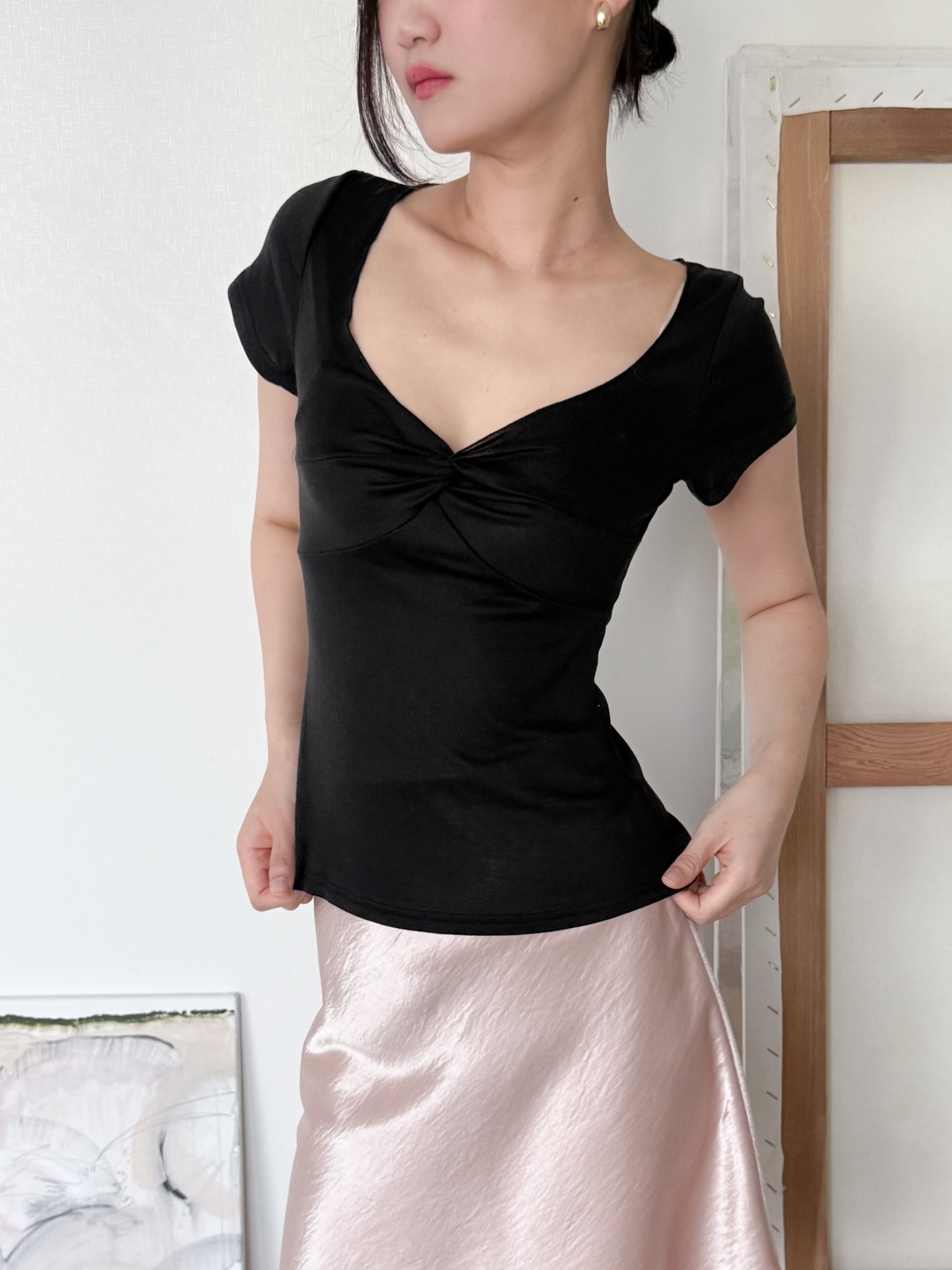 Soft Twist T-Shirt_Black