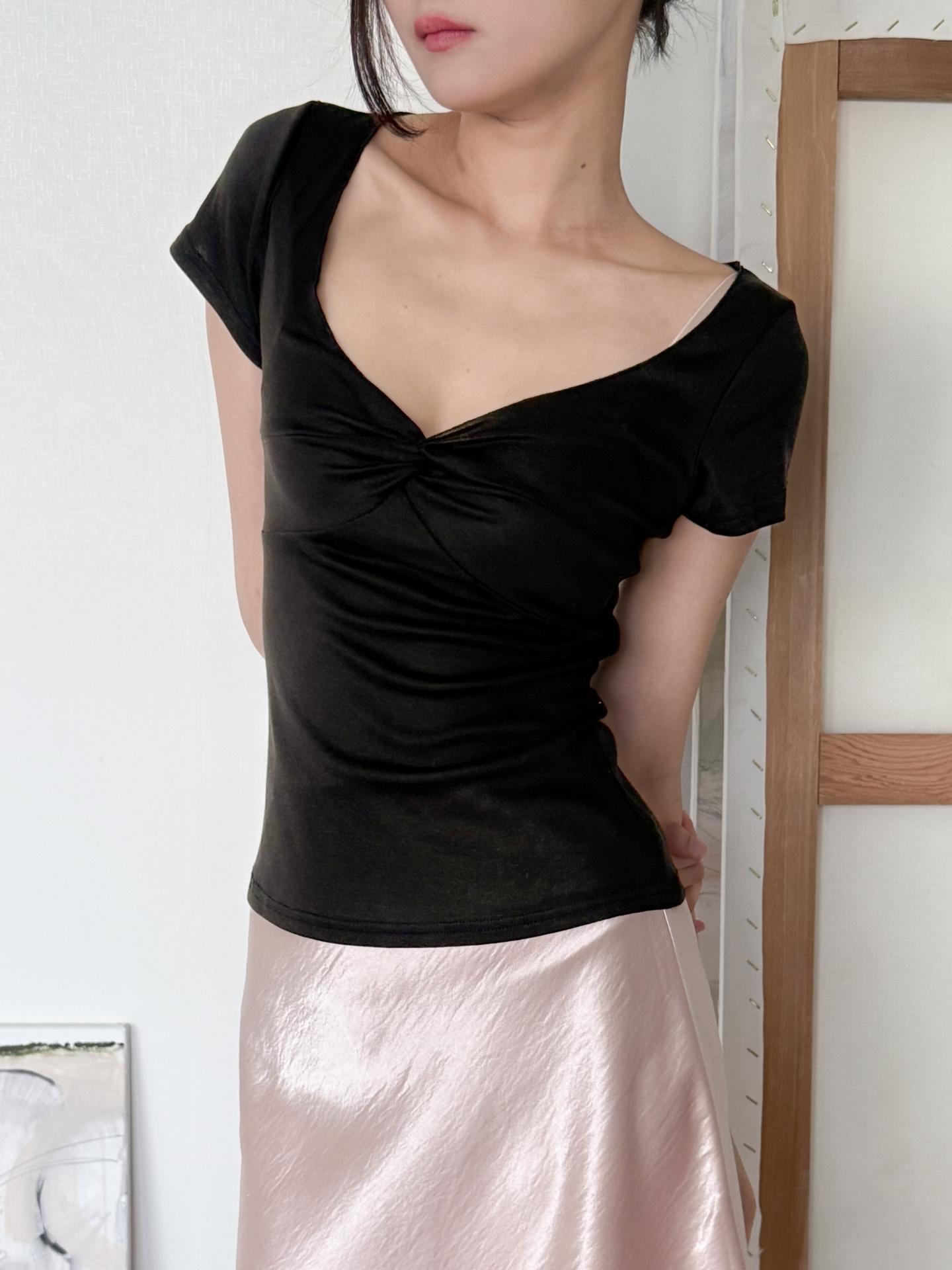 Soft Twist T-Shirt_Black