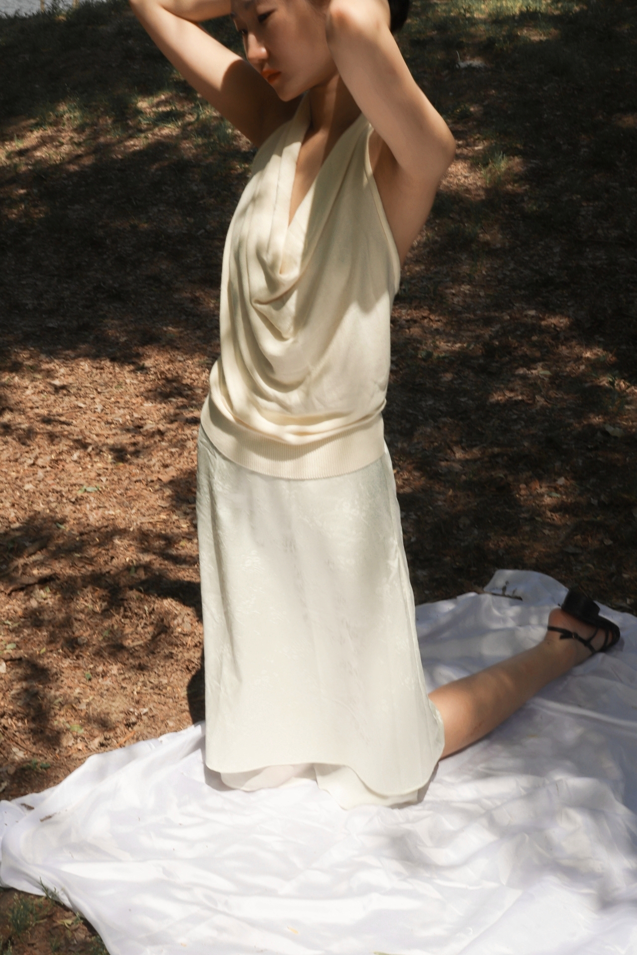 Twisted Halter Knit Top_Ivory