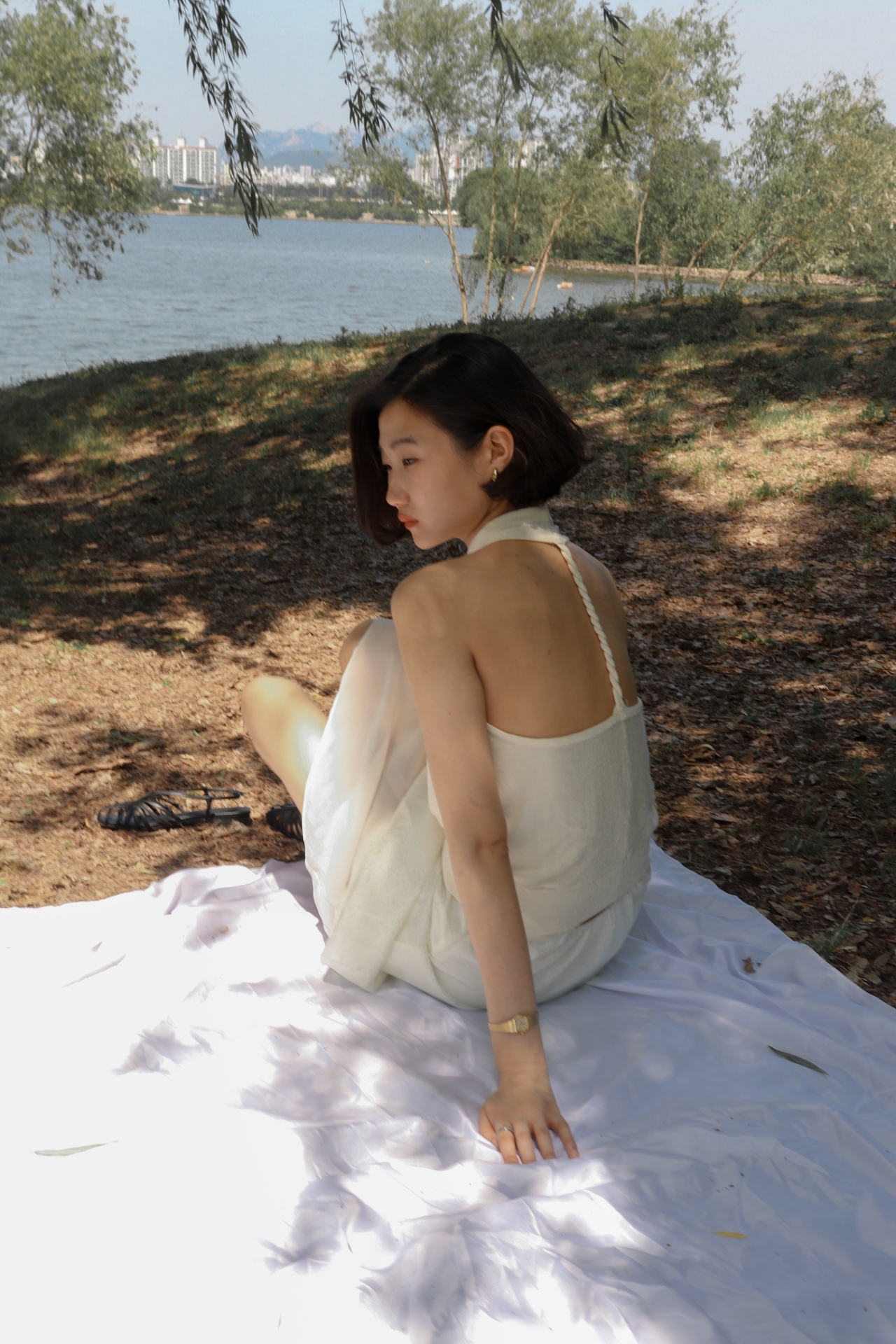 Twisted Halter Knit Top_Ivory