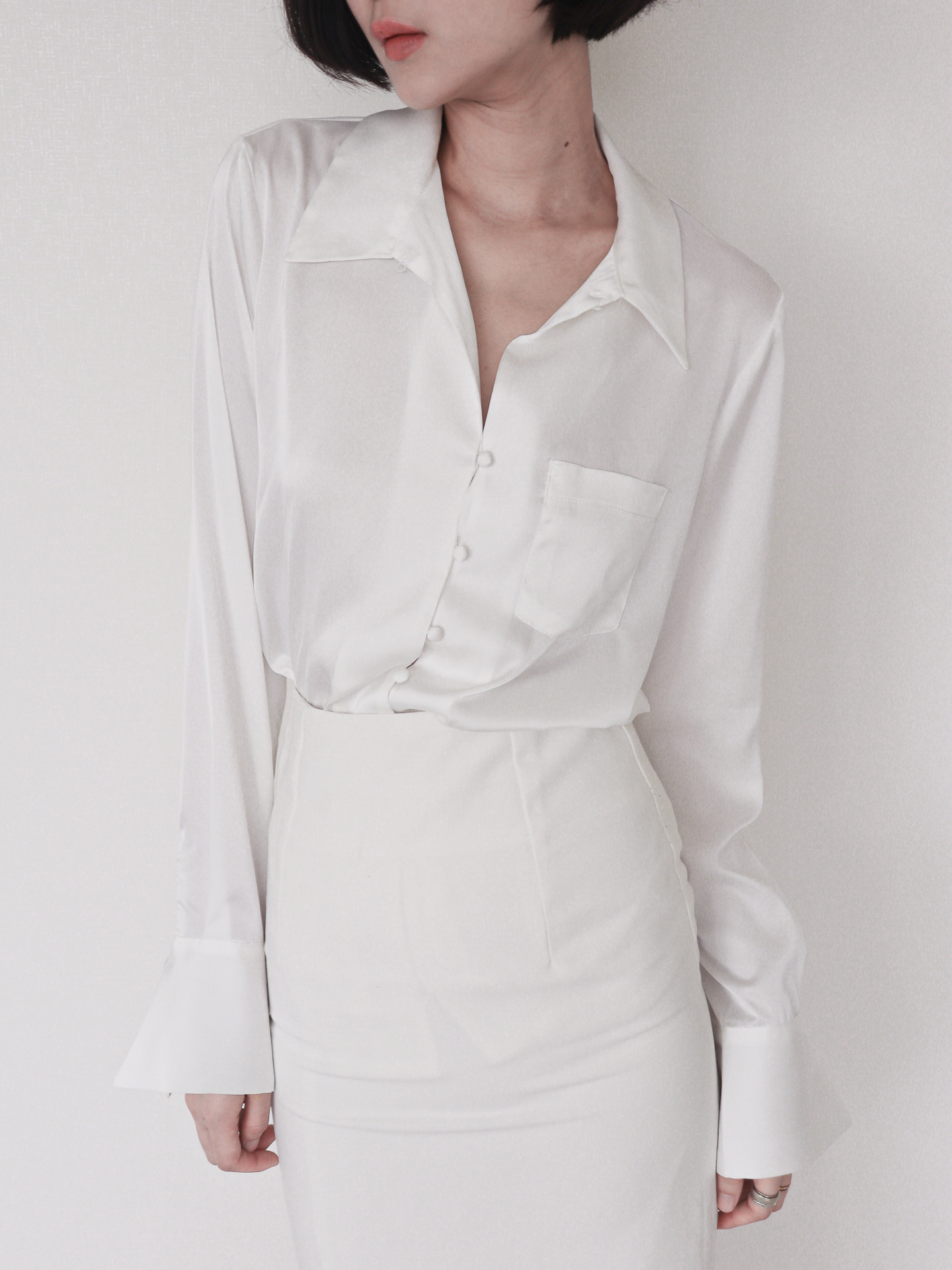 Silky Covered Button Blouse_Ivory